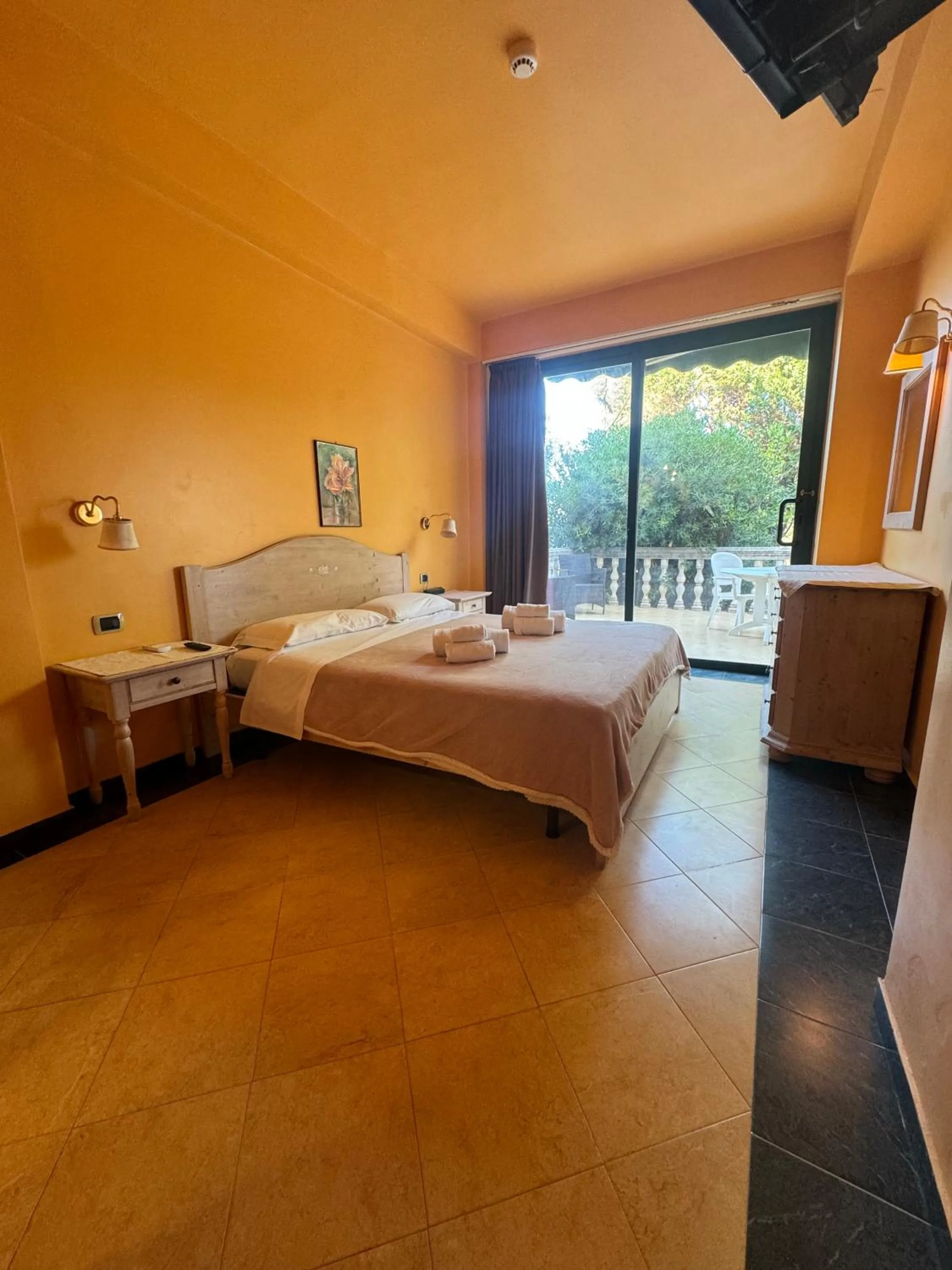 Bed in Hotel La Playa Blanca