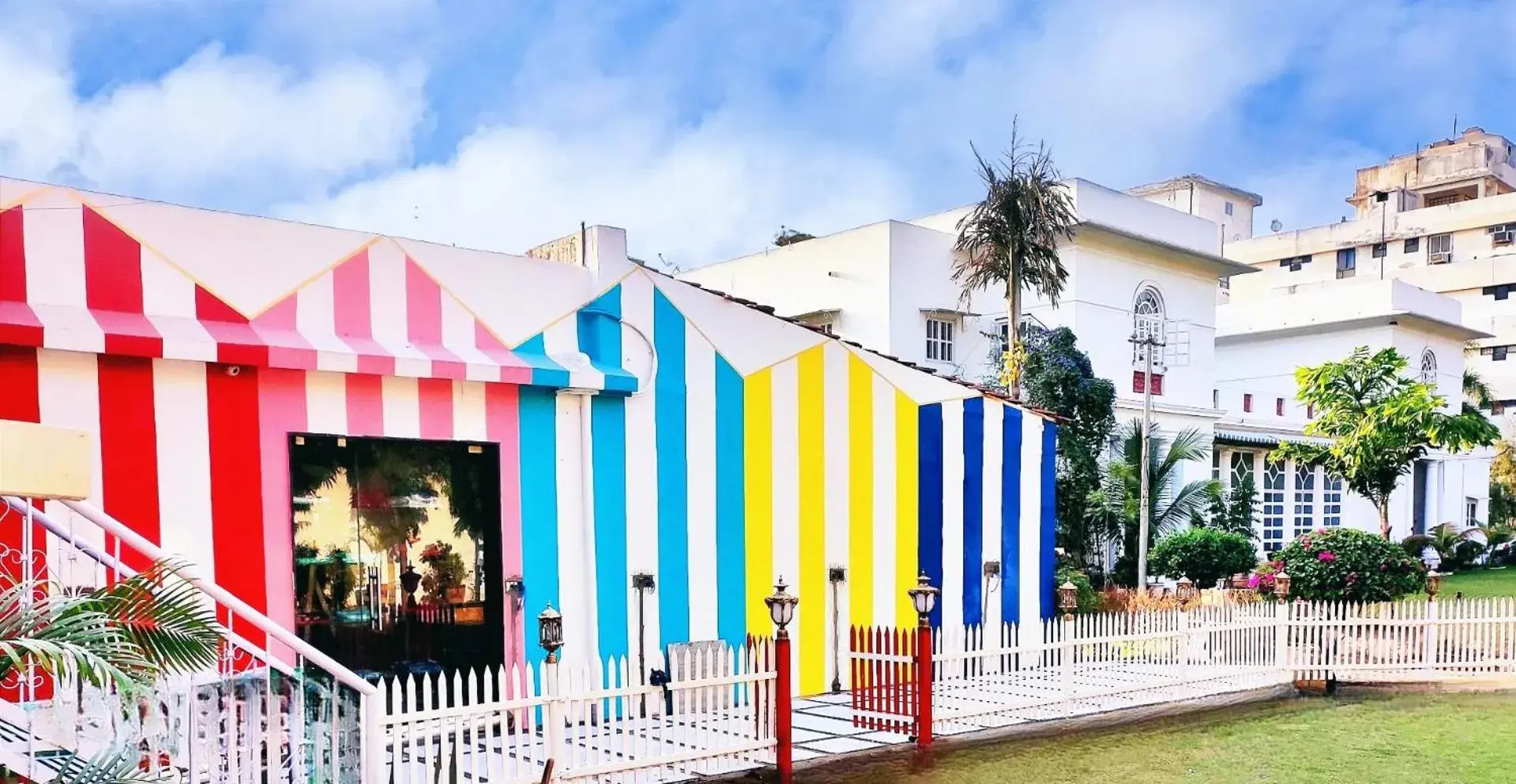 Facade/entrance in The Royal Hermitage - Best Luxury Boutique Hotel Jaipur Facade/entrance in The Royal Hermitage - Best Luxury Boutique Hotel Jaipur