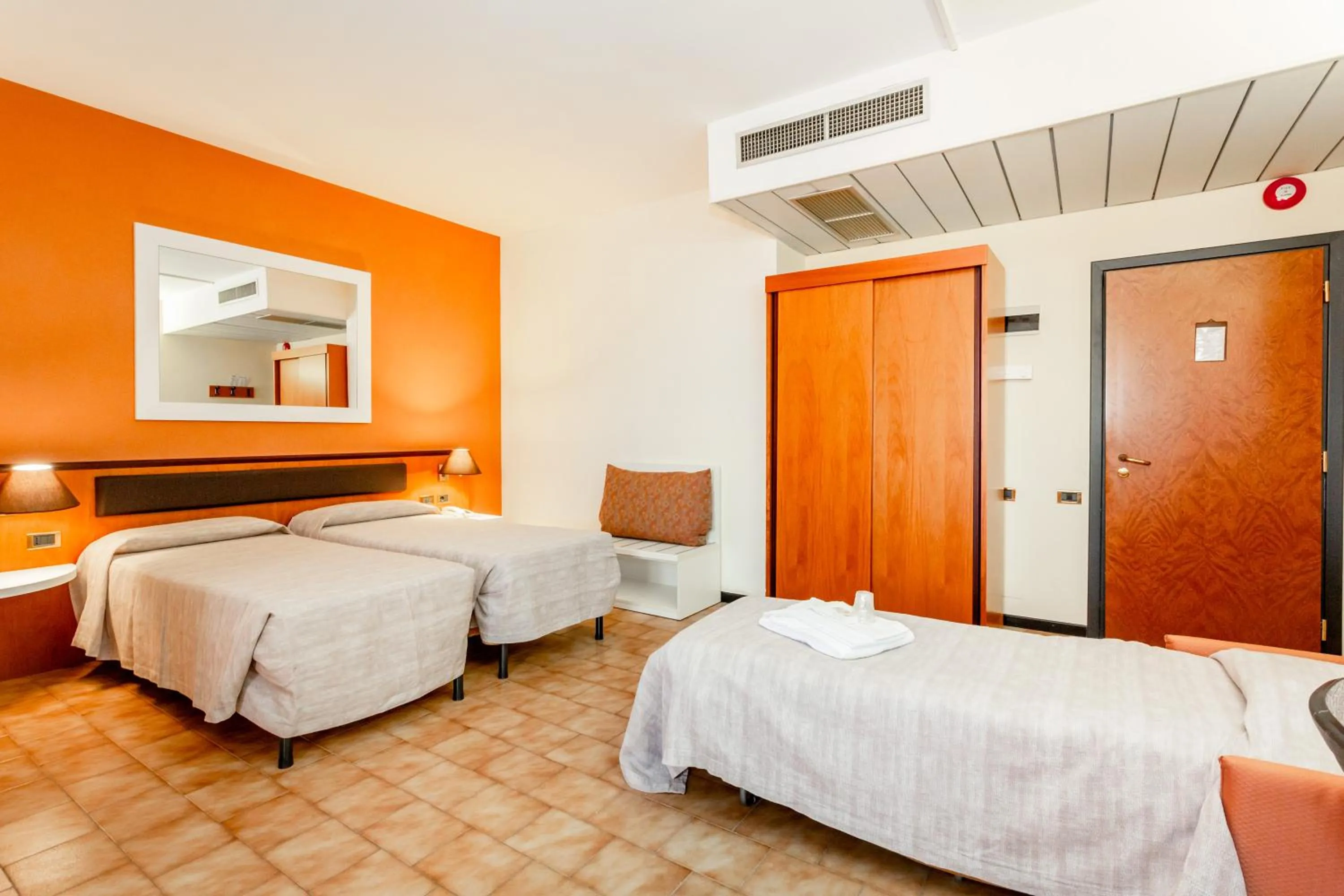 Bedroom, Bed in RHI Porta Bologna