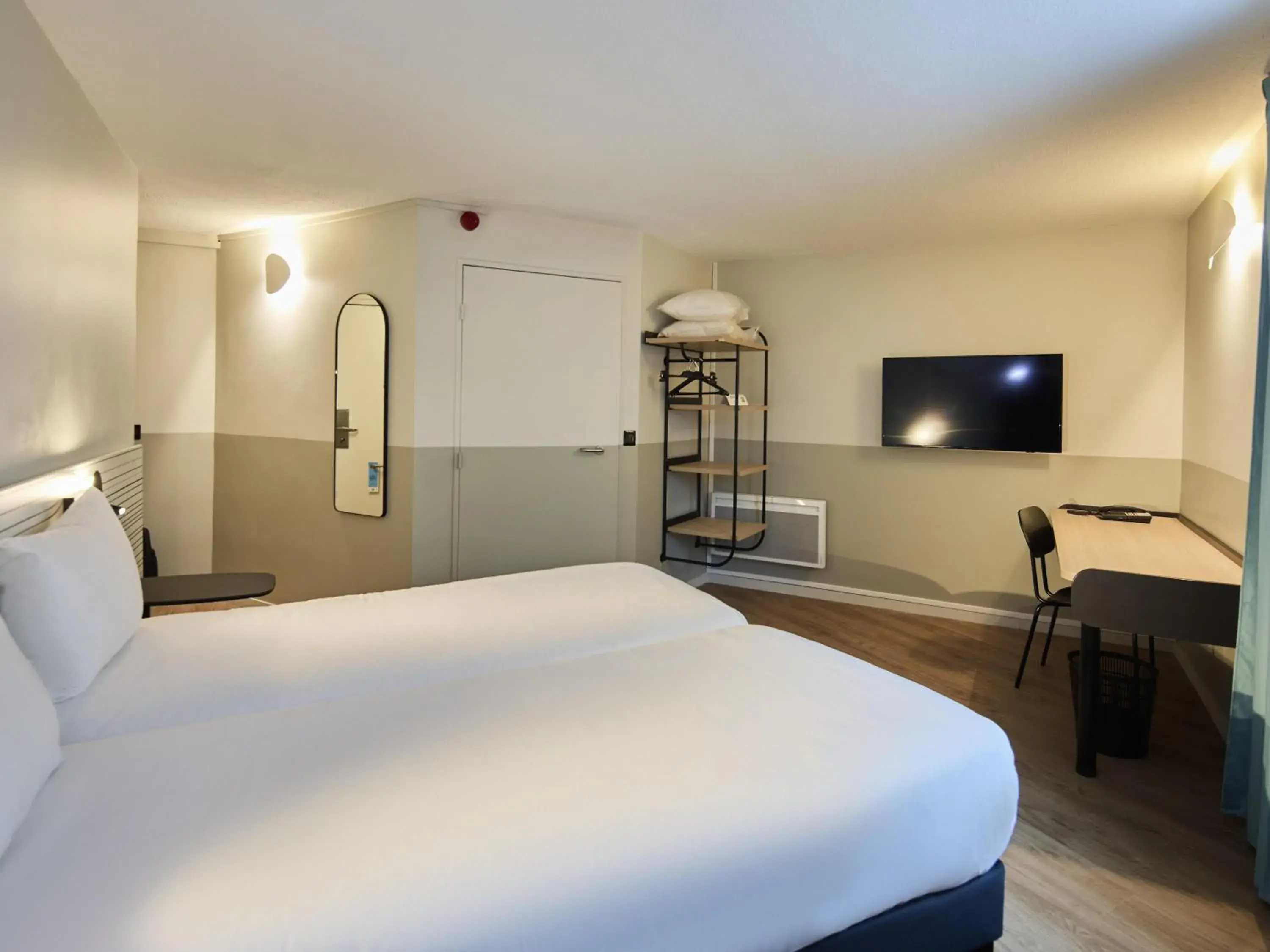 Bedroom, Bed in ibis Styles Paris Poissy Bedroom, Bed in ibis Styles Paris Poissy