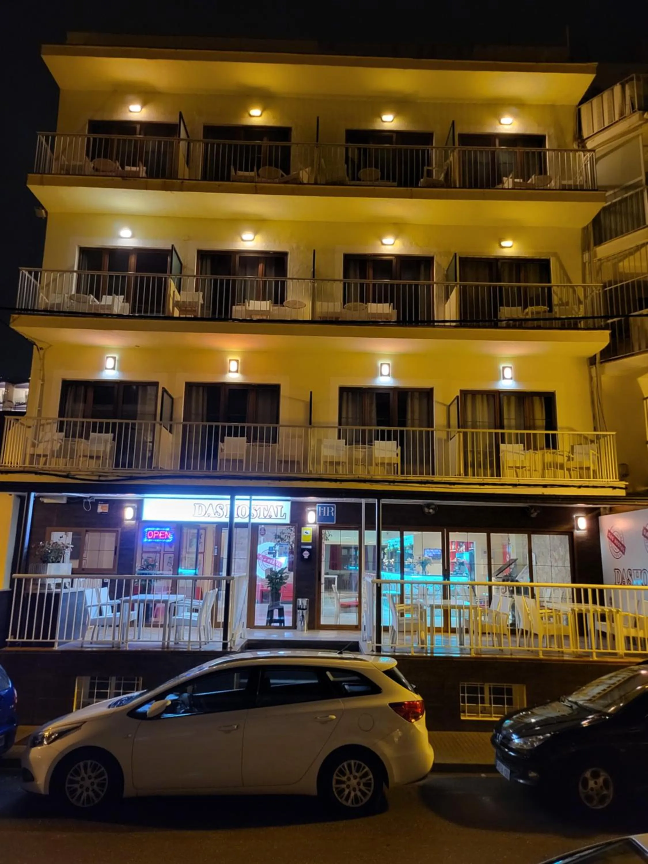 Property building in Das Hostal