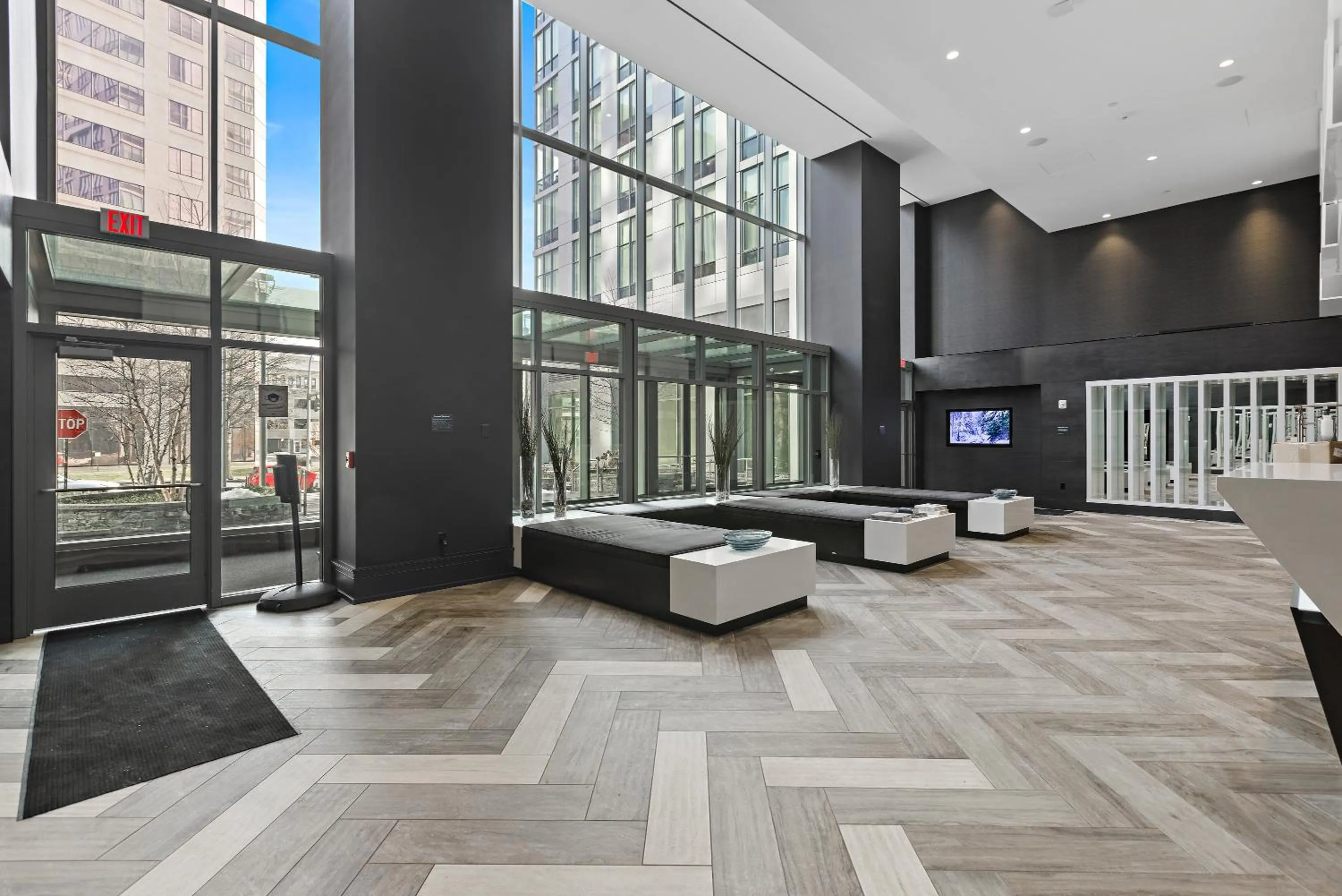 Lobby or reception in Global Luxury Suites Downtown White Plains