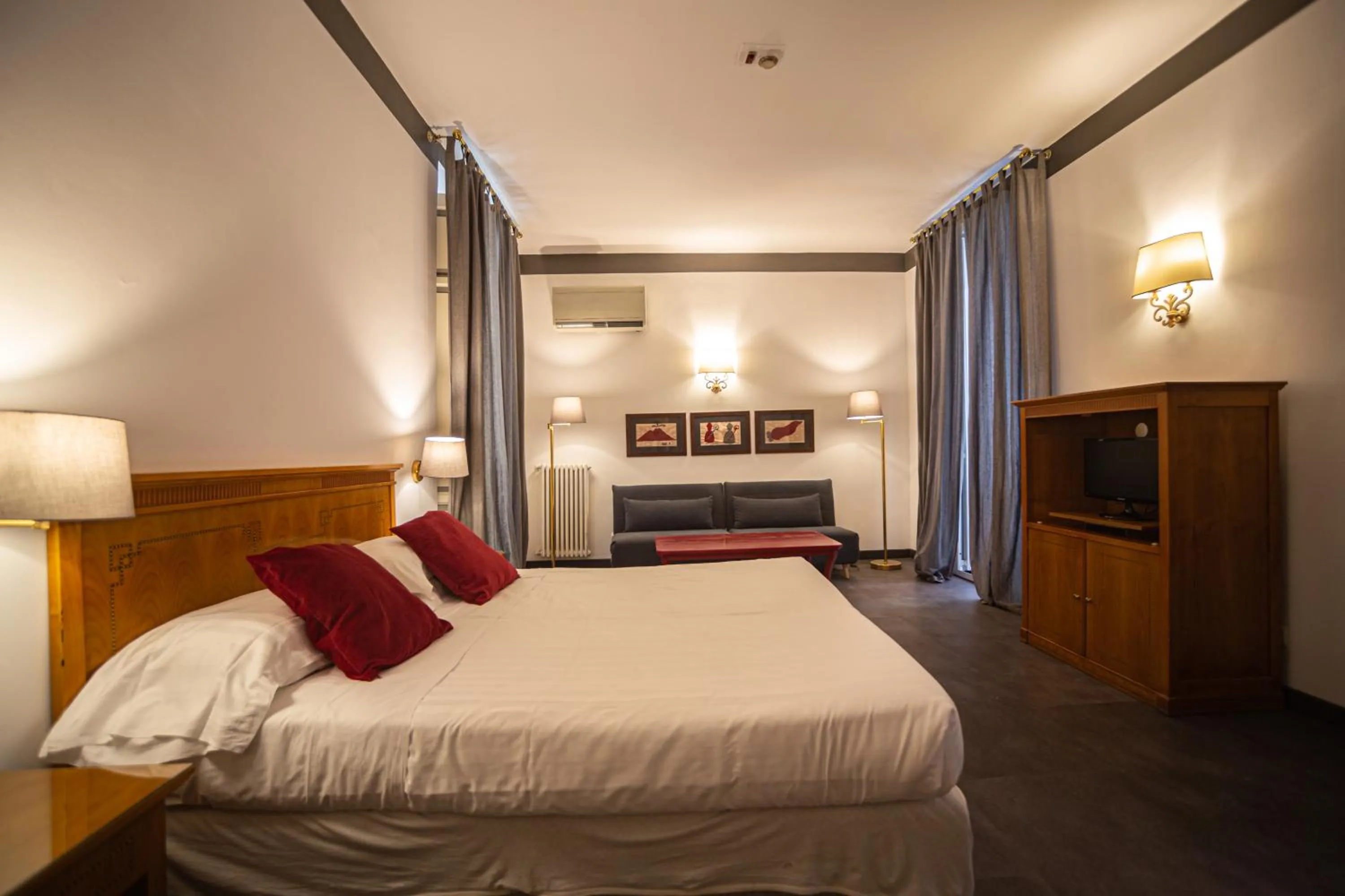 Bedroom, Bed in Hotel del Real Orto Botanico