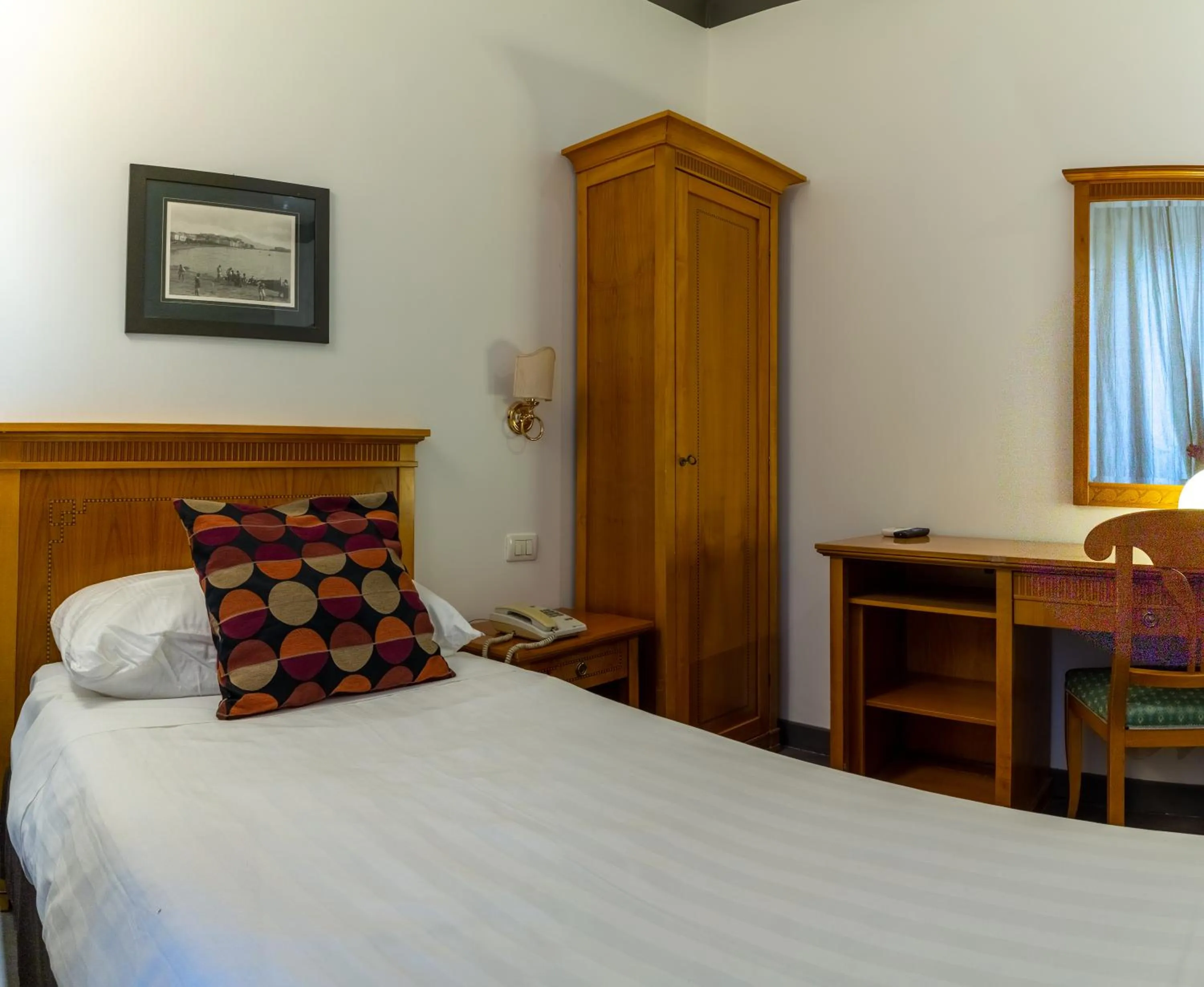 Bedroom, Bed in Hotel del Real Orto Botanico