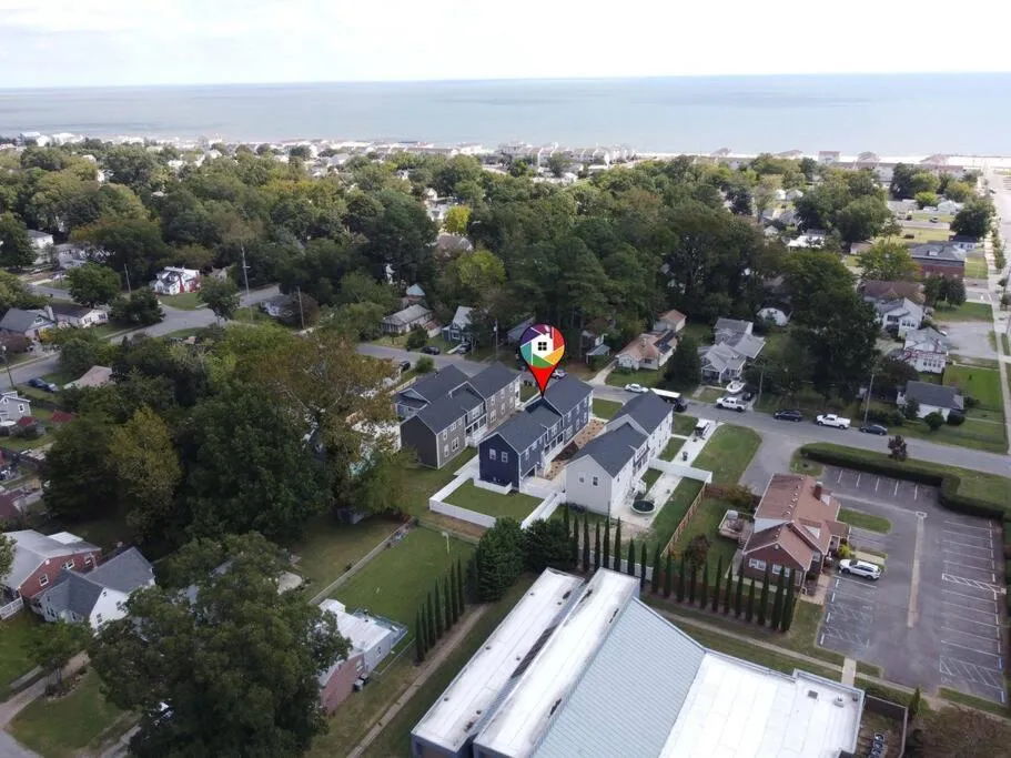 Luxurious Alberta Beach House w/ Historical Detail