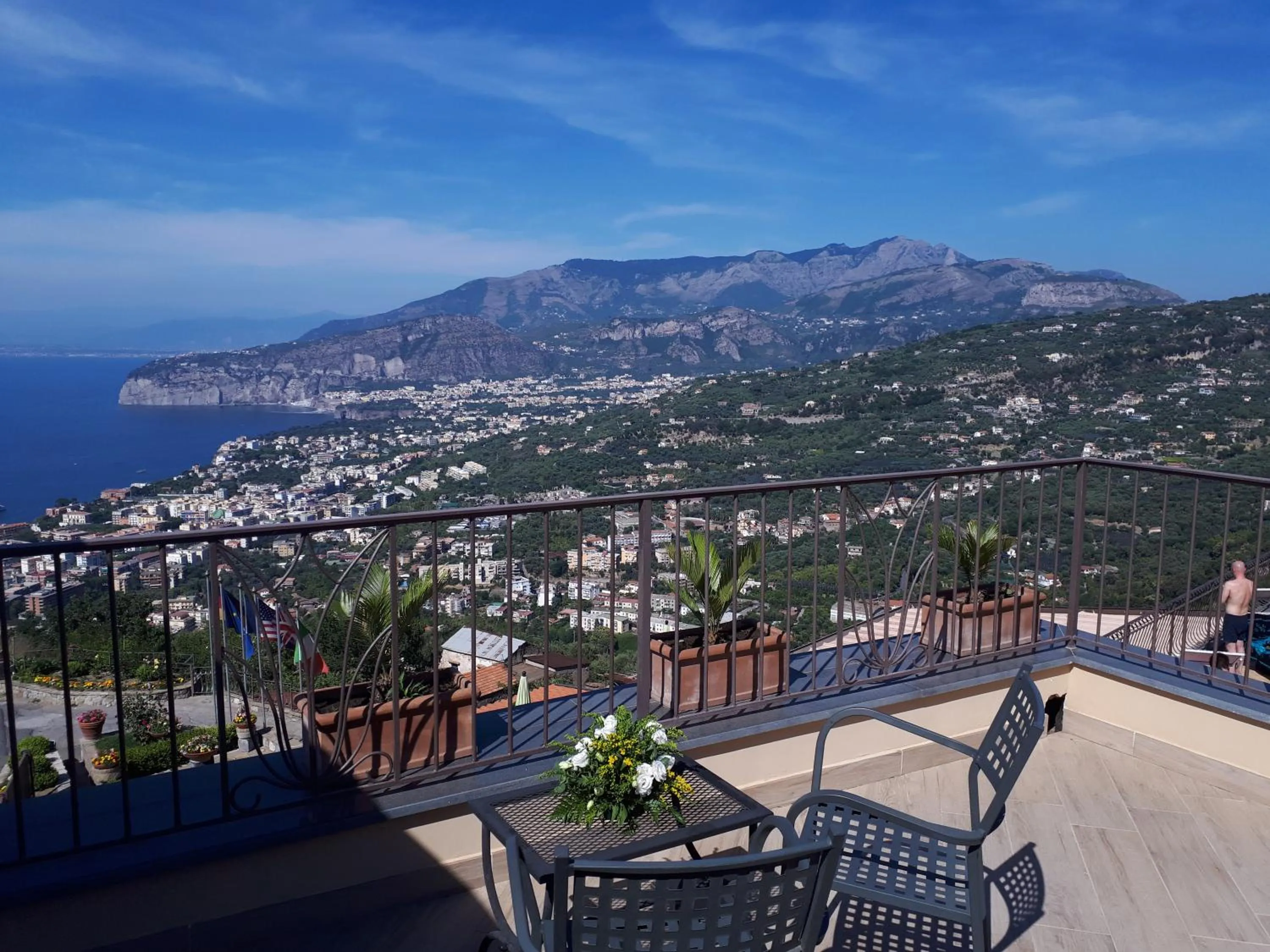 City view in Hotel La Vue d'Or