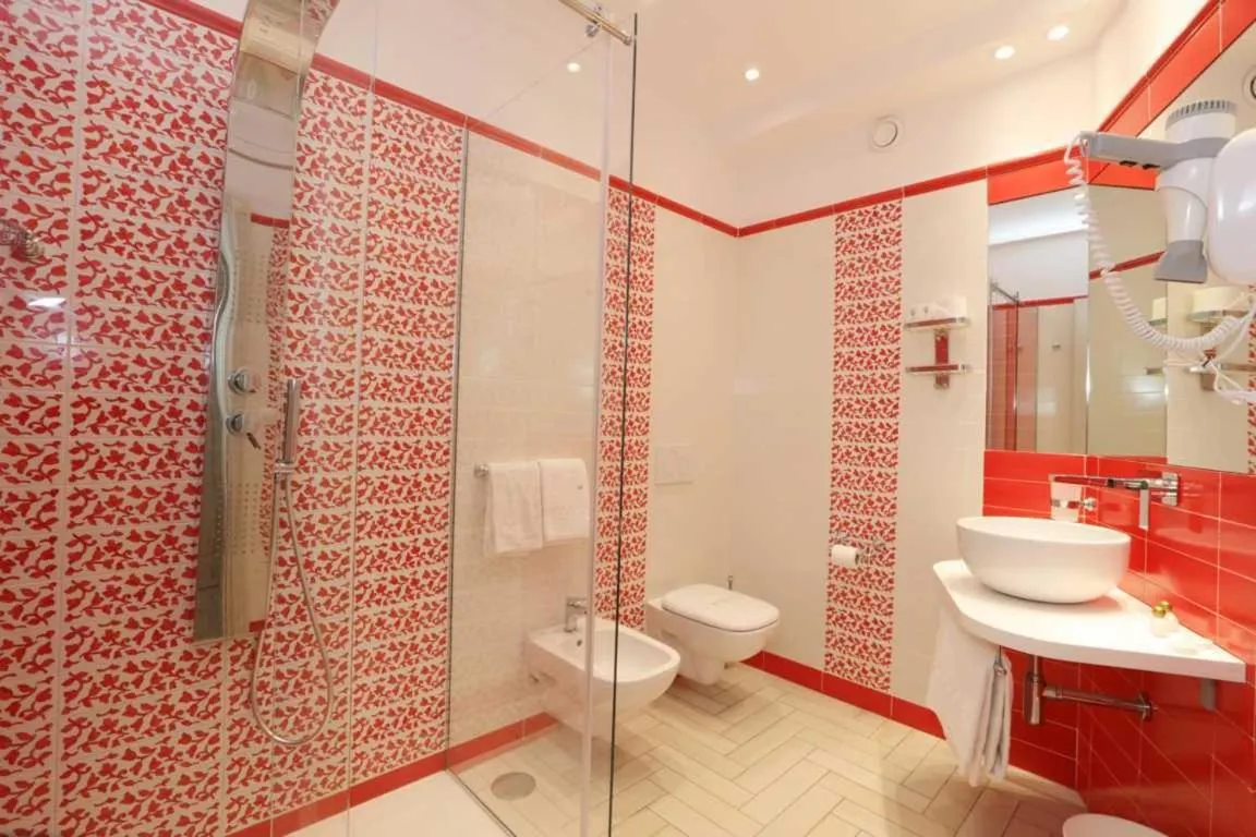 Decorative detail in Hotel La Vue d'Or