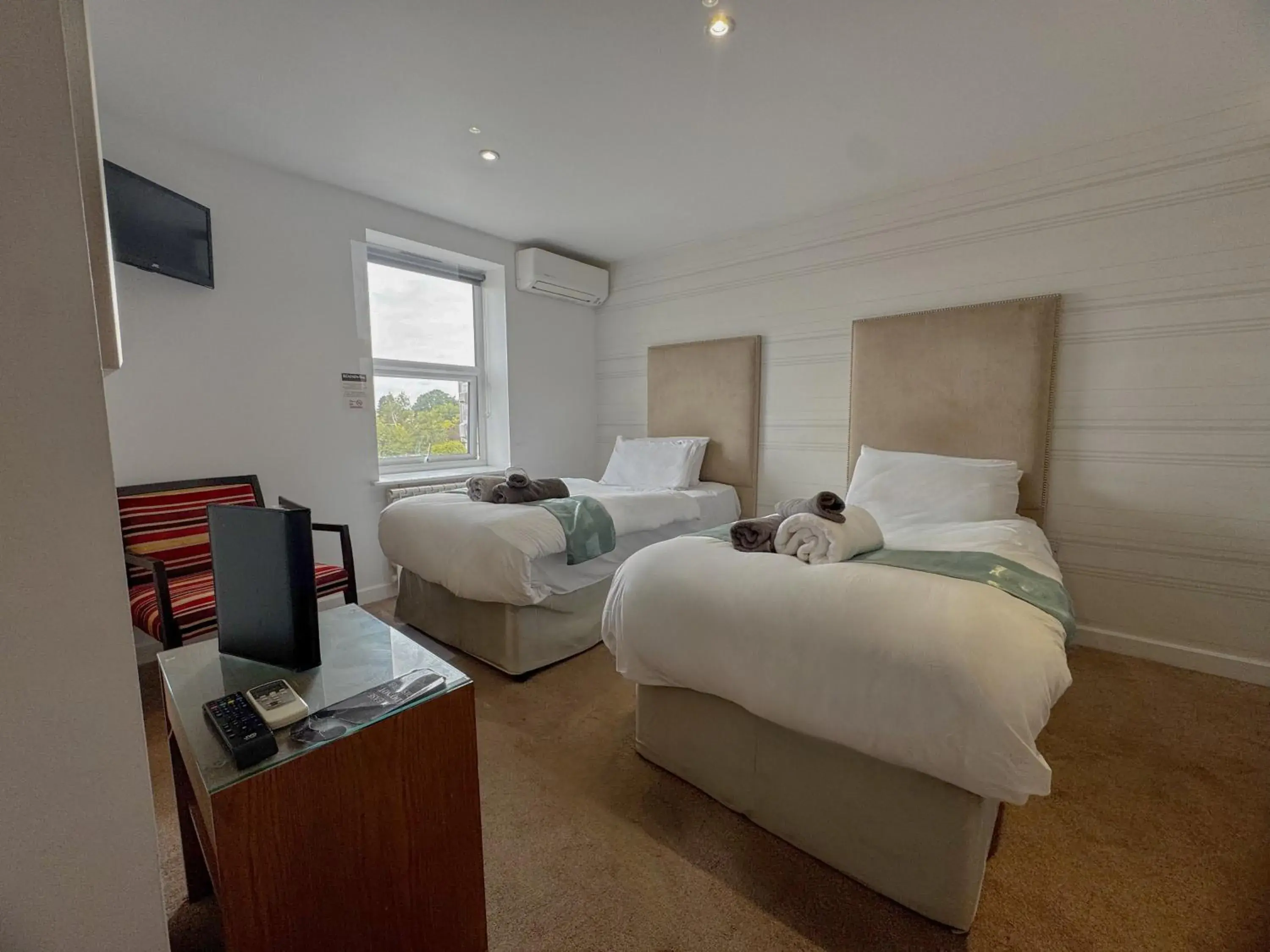 Bed in McCafferty's Guesthouse Ilford Bed in McCafferty's Guesthouse Ilford