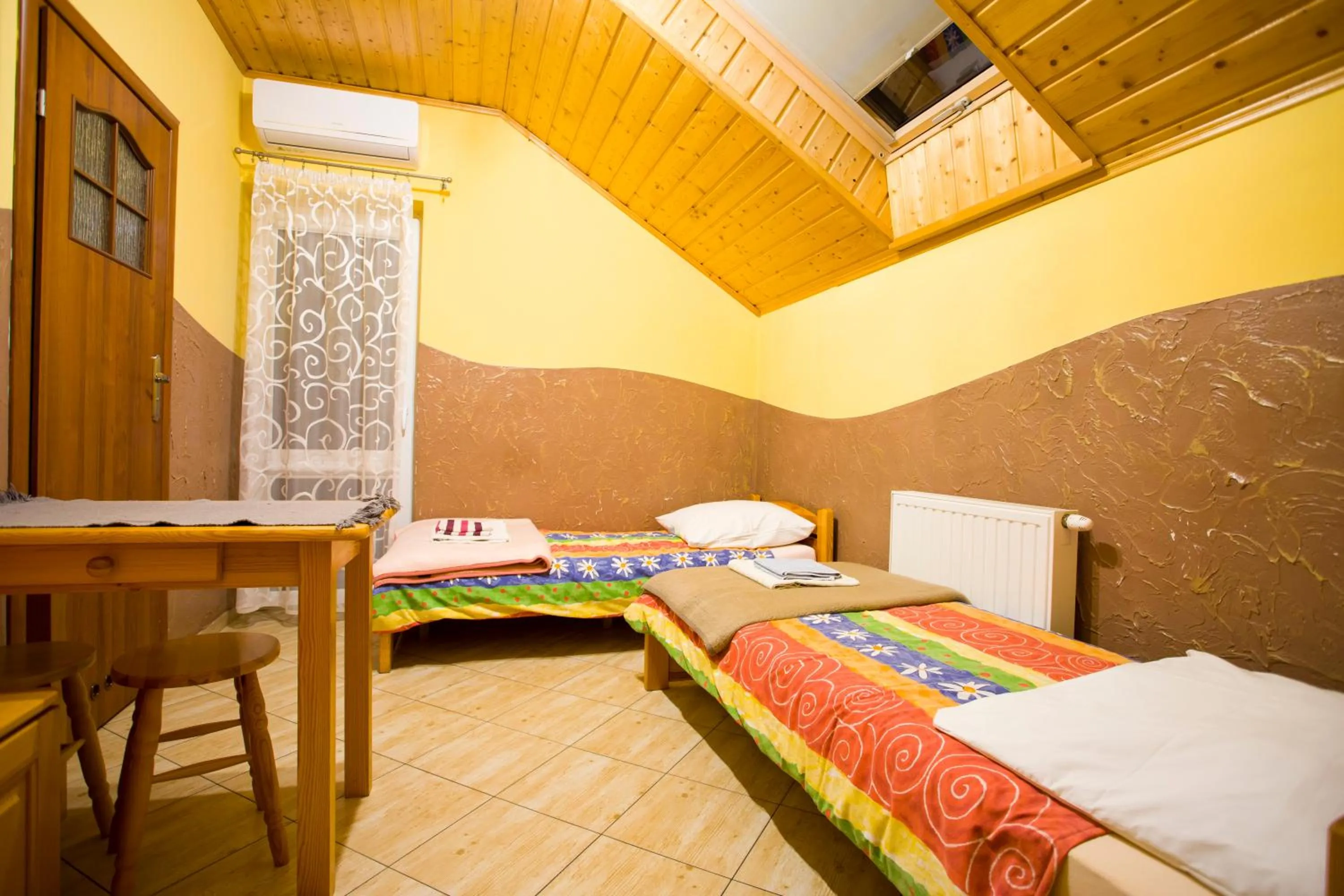 Bed in Karczma Chęciny