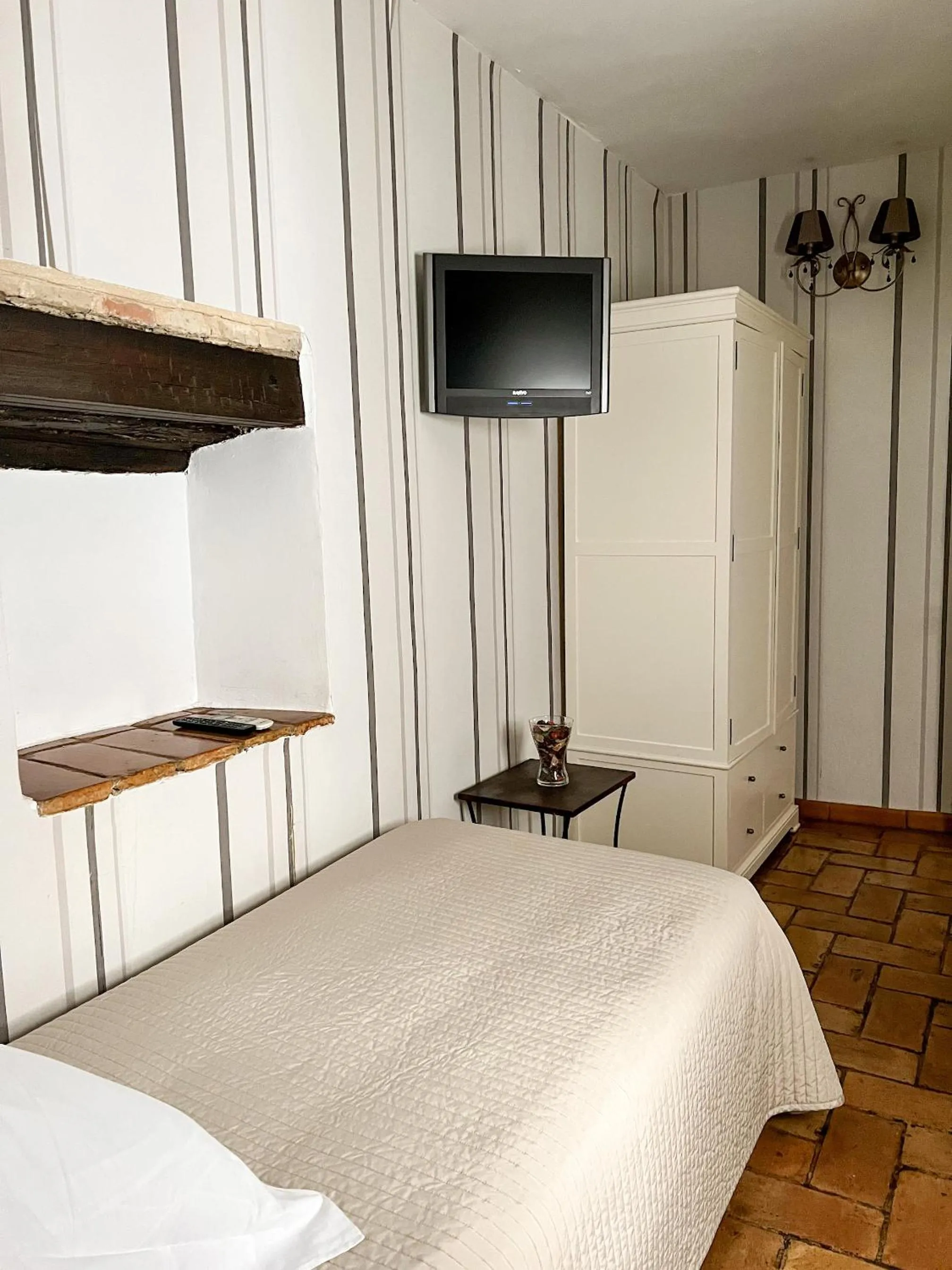 Bedroom, Bed in Hostal Servilia