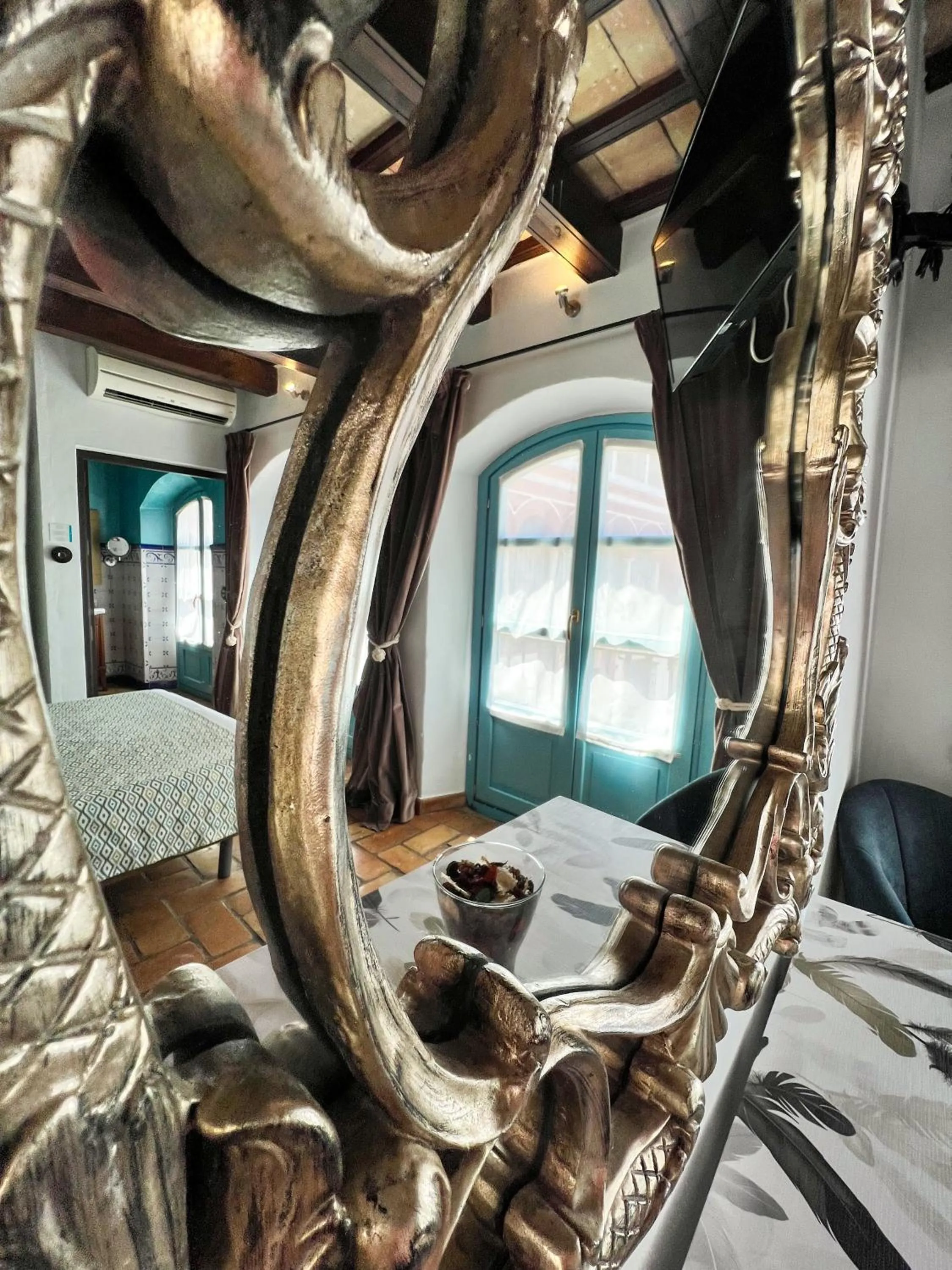 Bed in Hostal Servilia