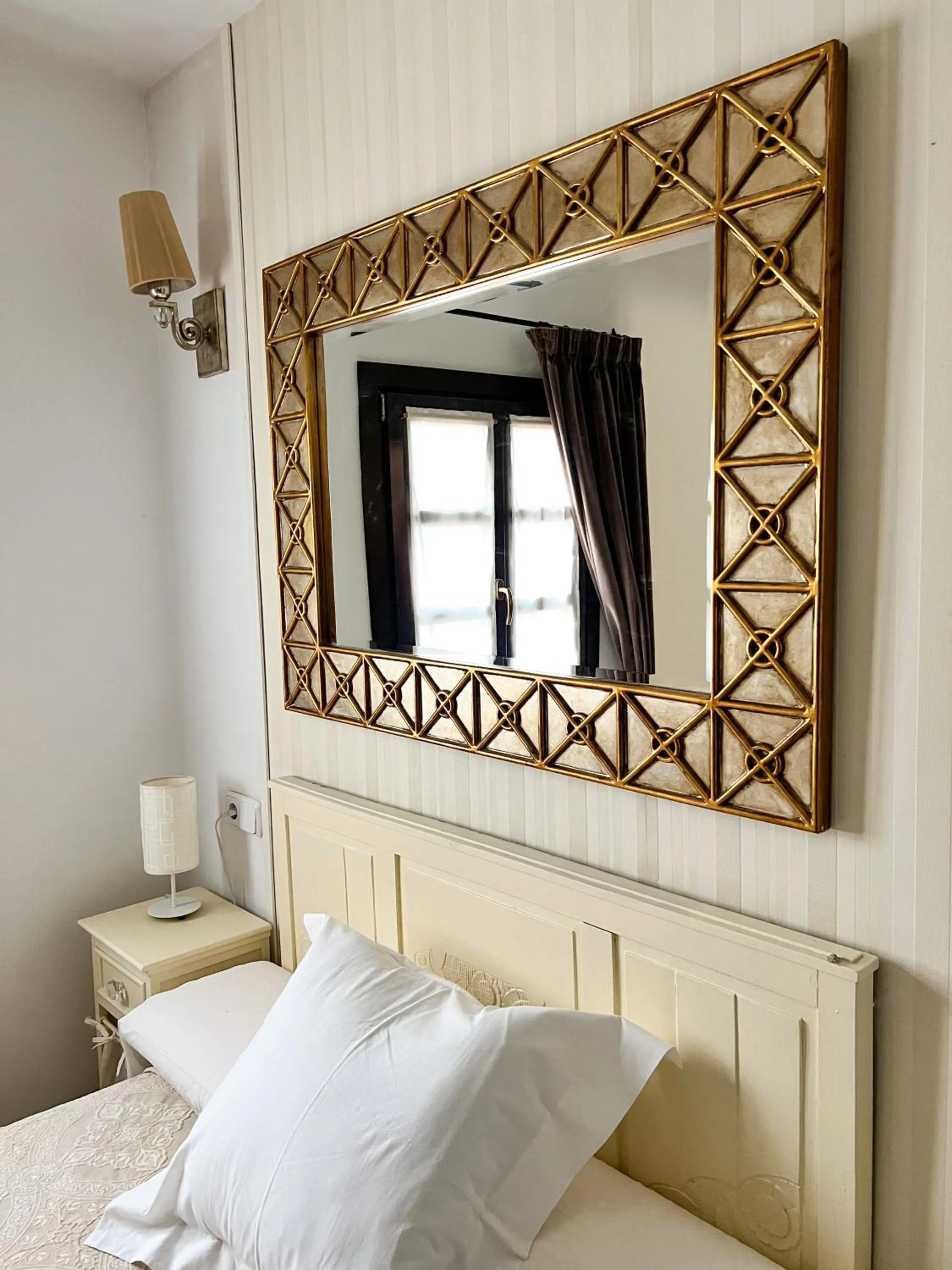 Bed in Hostal Servilia