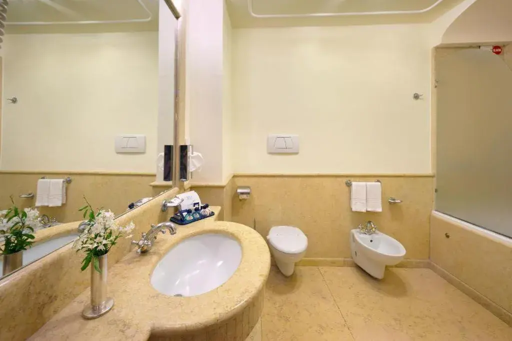 Triple Room in Grand Hotel La Pace - All Inclusive Triple Room in Grand Hotel La Pace - All Inclusive