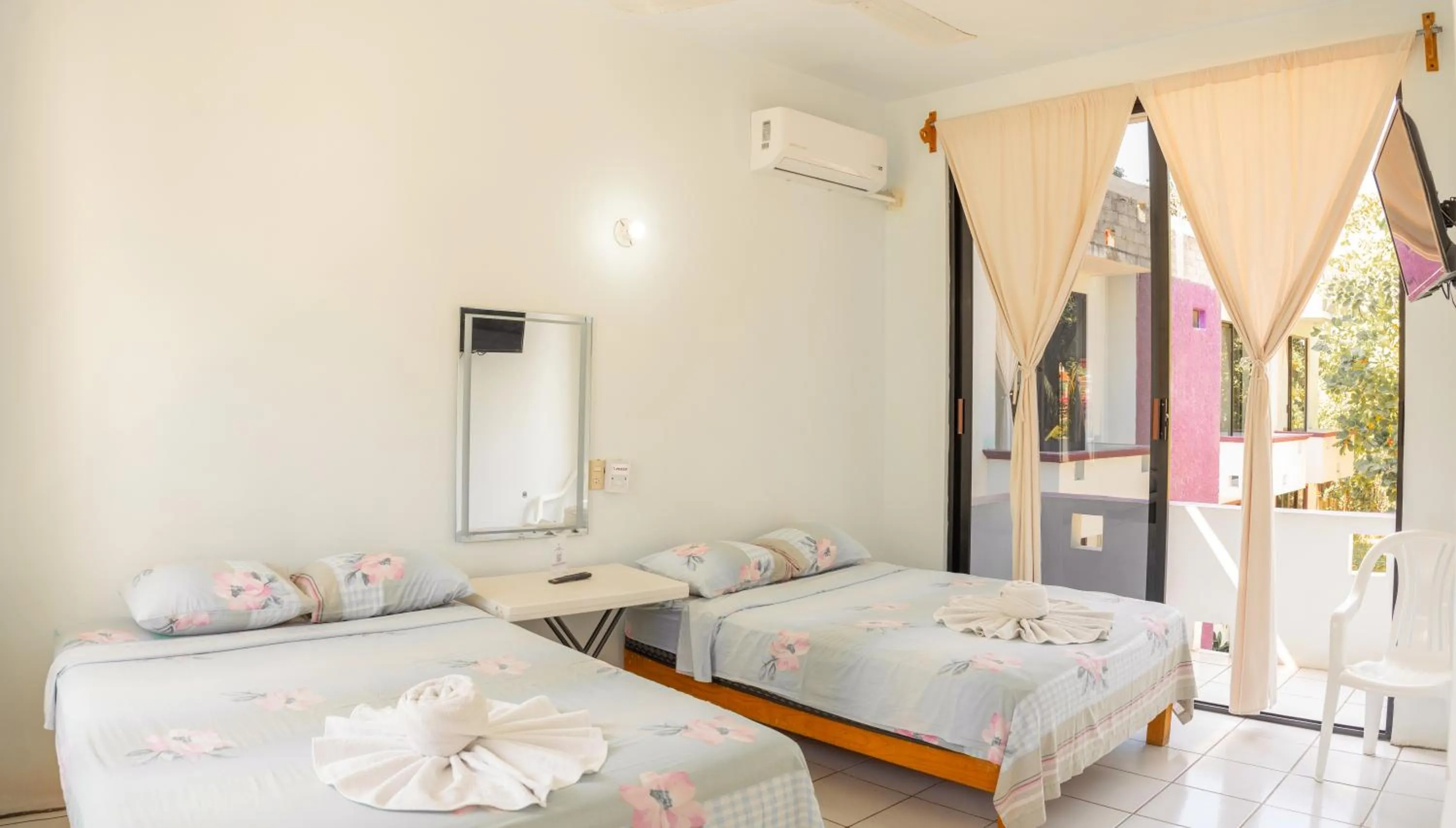 Bed in Hotel Palmarito