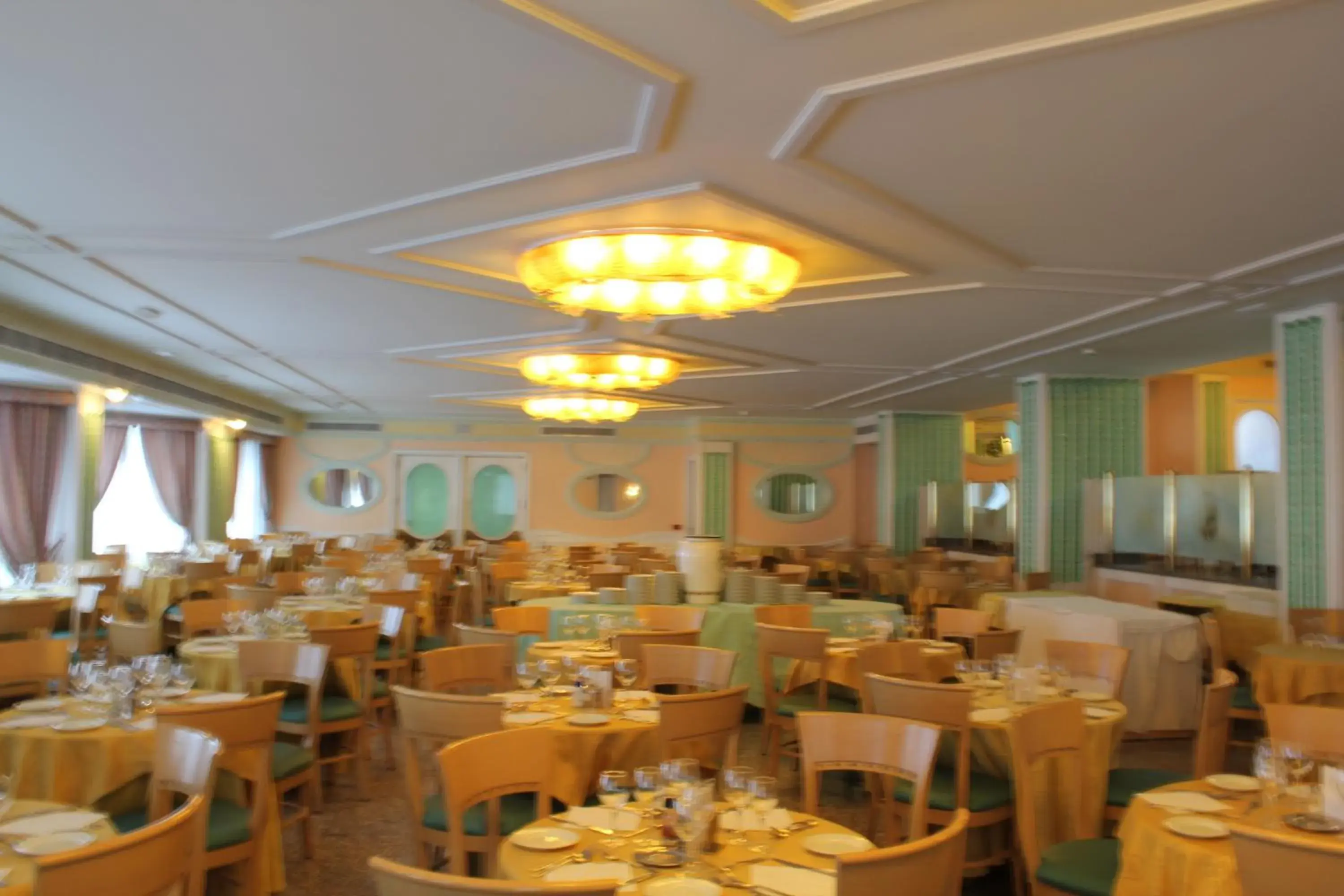 Restaurant/places to eat in Grand Hotel Parco del Sole - All Inclusive Restaurant/places to eat in Grand Hotel Parco del Sole - All Inclusive