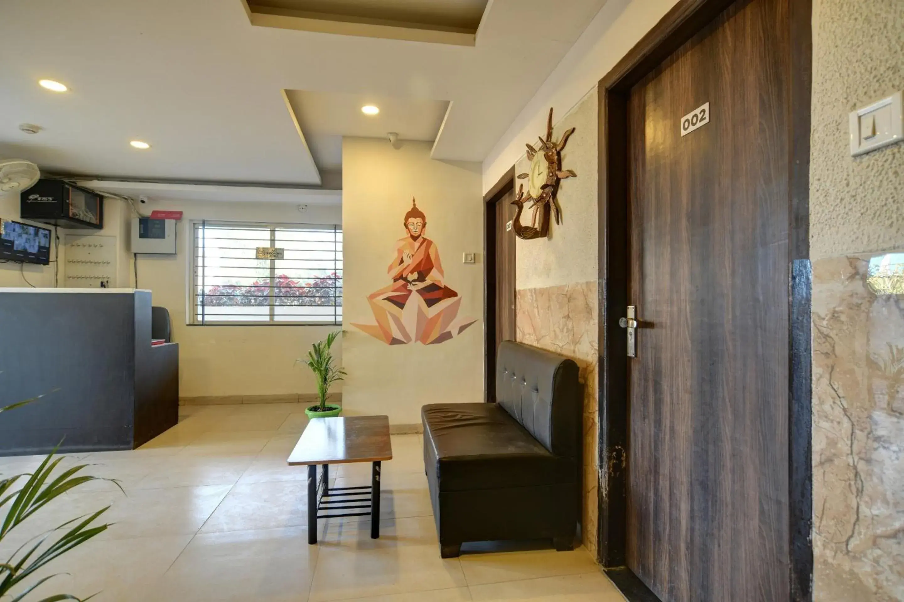 Lobby or reception in Collection O The Eternity Near LIG Sqaure Lobby or reception in Collection O The Eternity Near LIG Sqaure