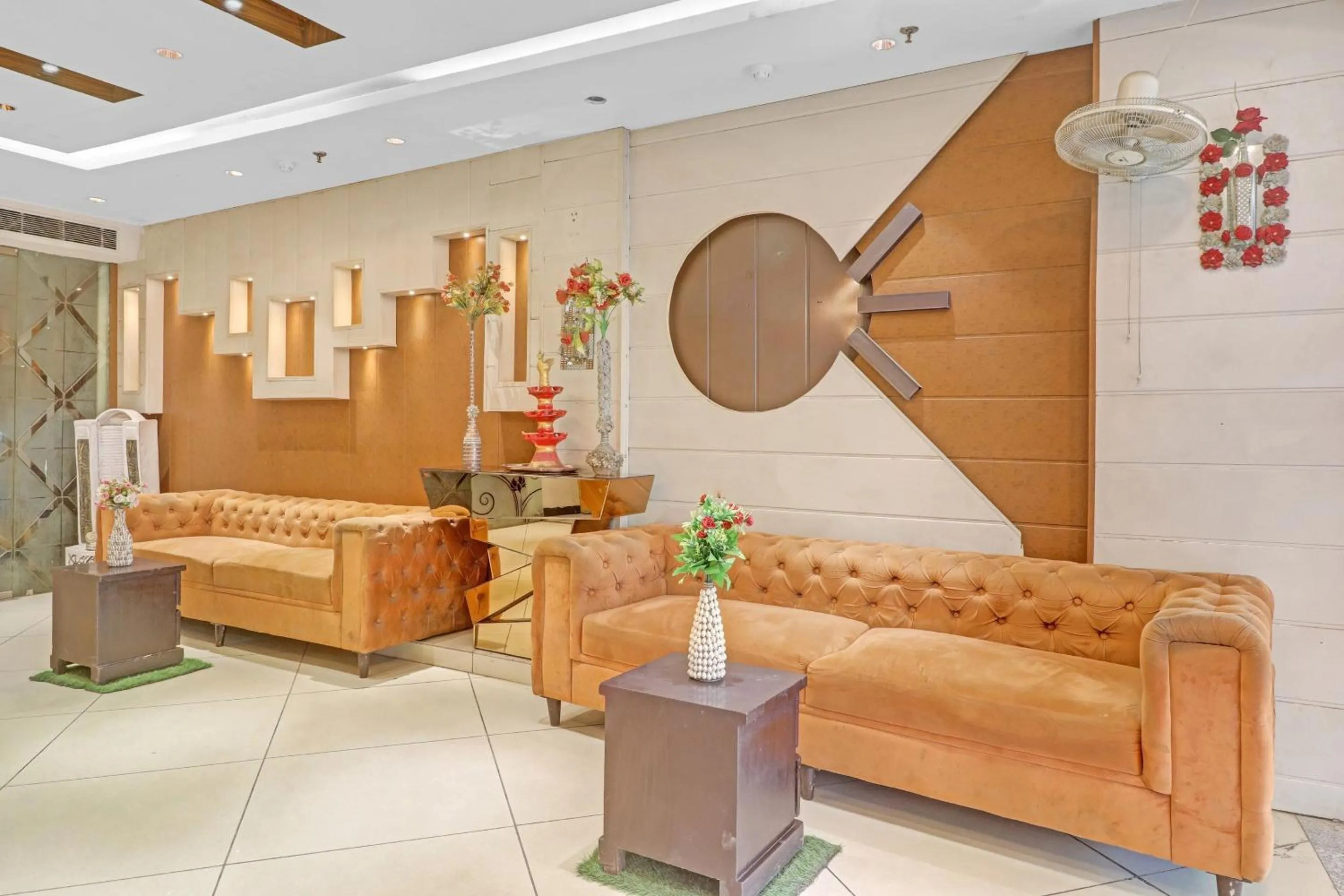 Lobby or reception in Hotel O Bhavya Residency