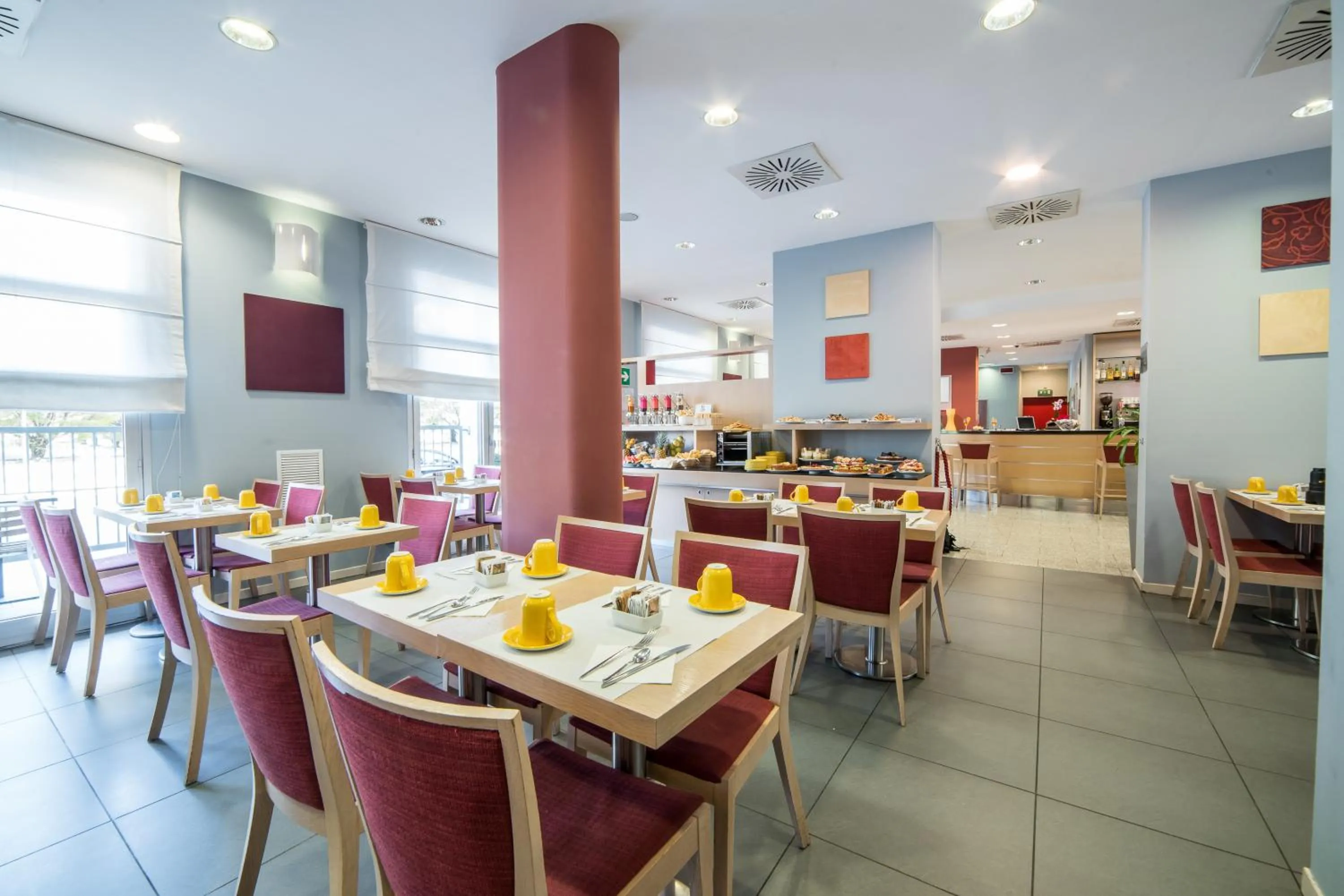 Restaurant/places to eat in Idea Hotel Torino Mirafiori