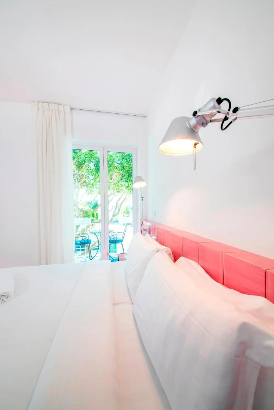 Bed in Hotel Villa Durrueli Resort & Spa