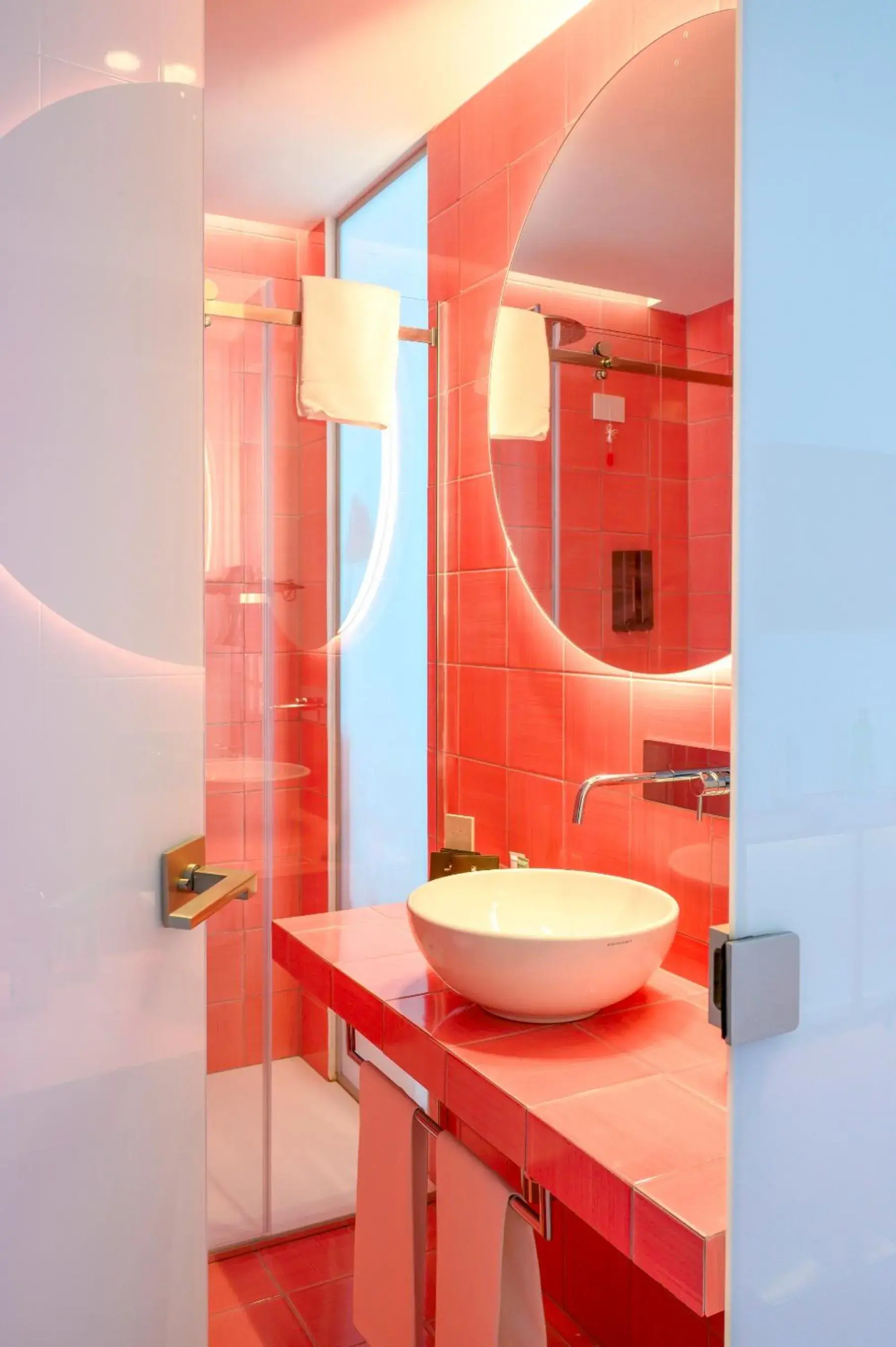 Bathroom in Hotel Villa Durrueli Resort & Spa Bathroom in Hotel Villa Durrueli Resort & Spa