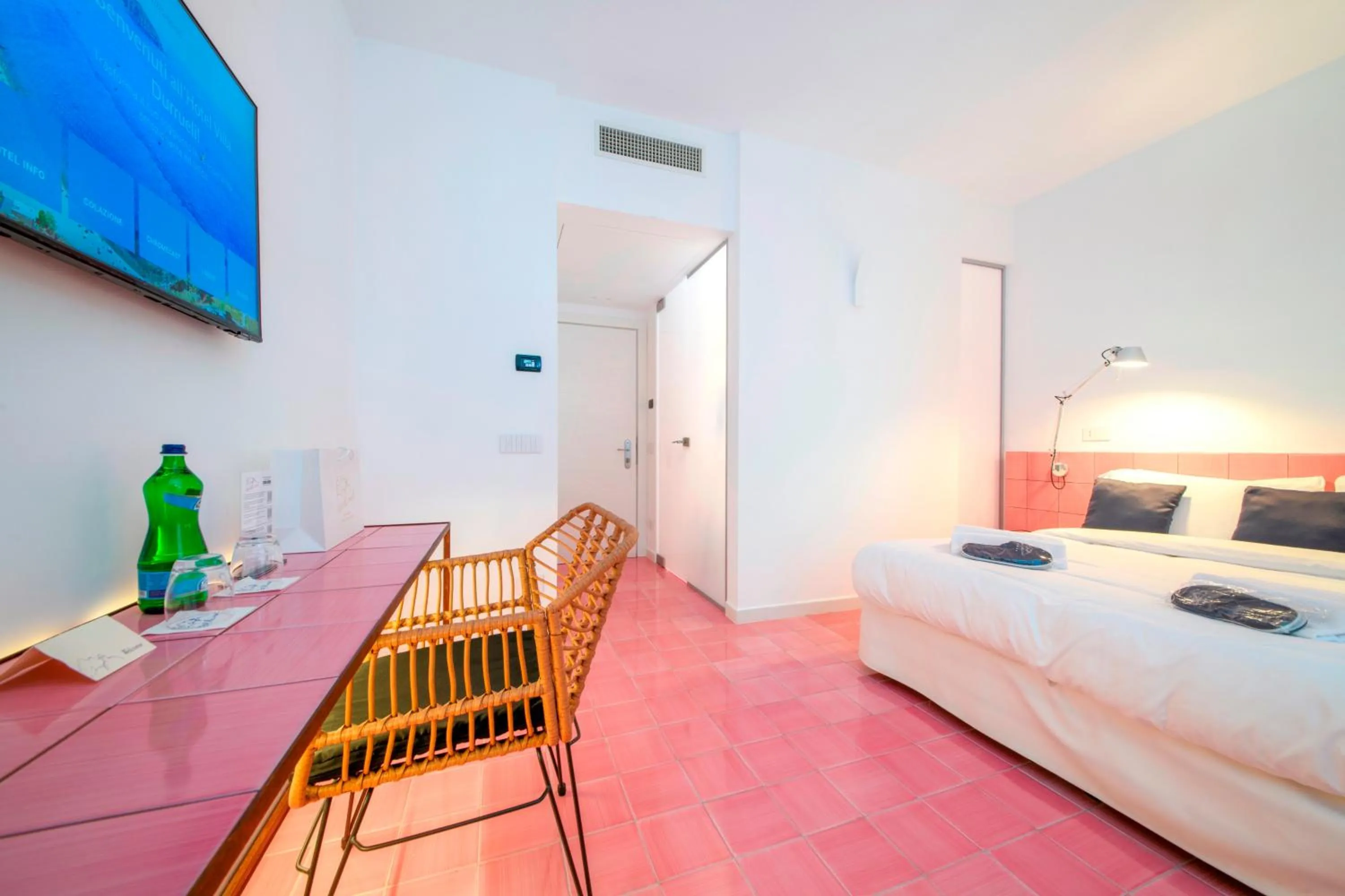 Bed in Hotel Villa Durrueli Resort & Spa