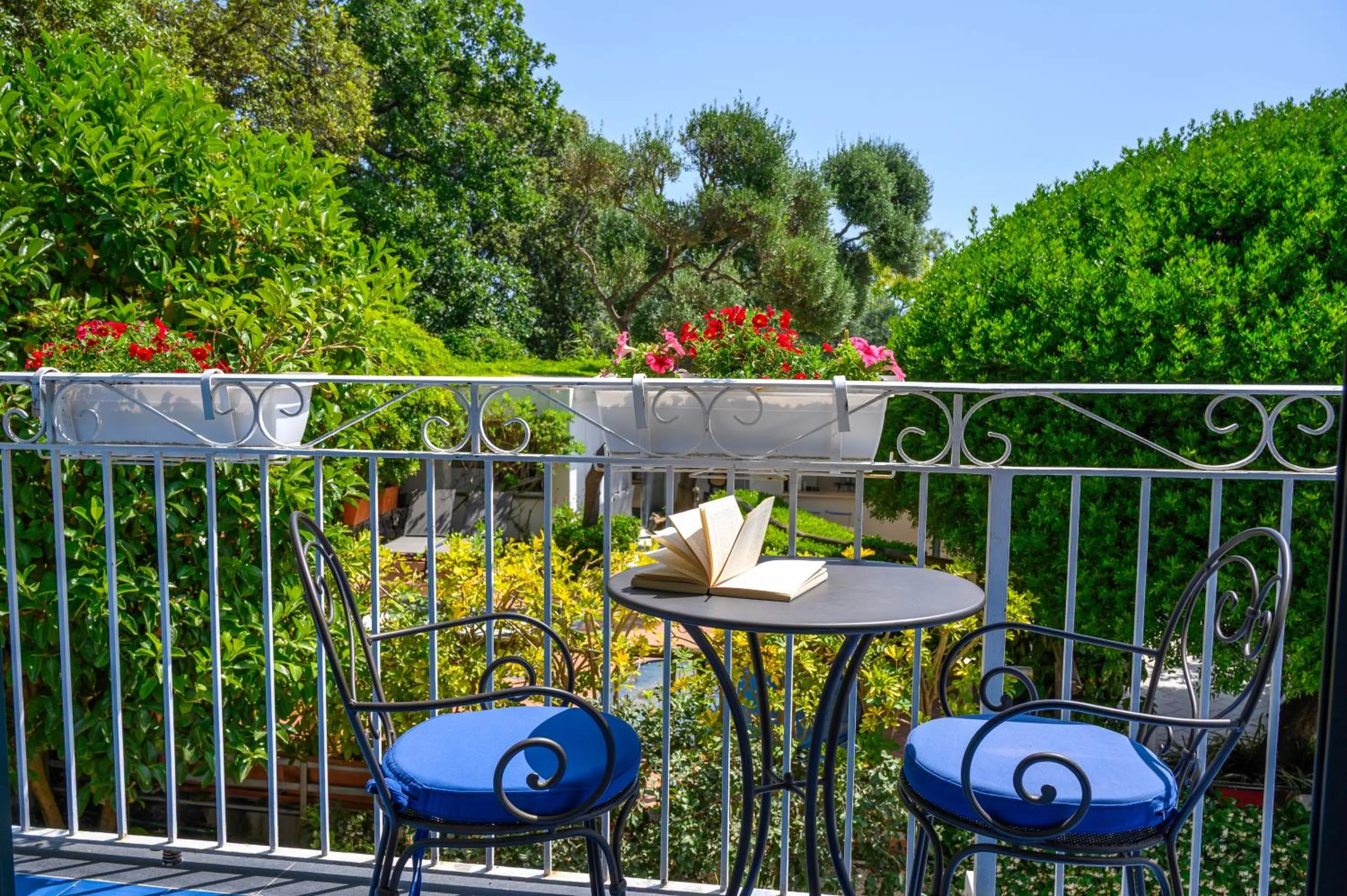 Balcony/Terrace in Hotel Villa Durrueli Resort & Spa