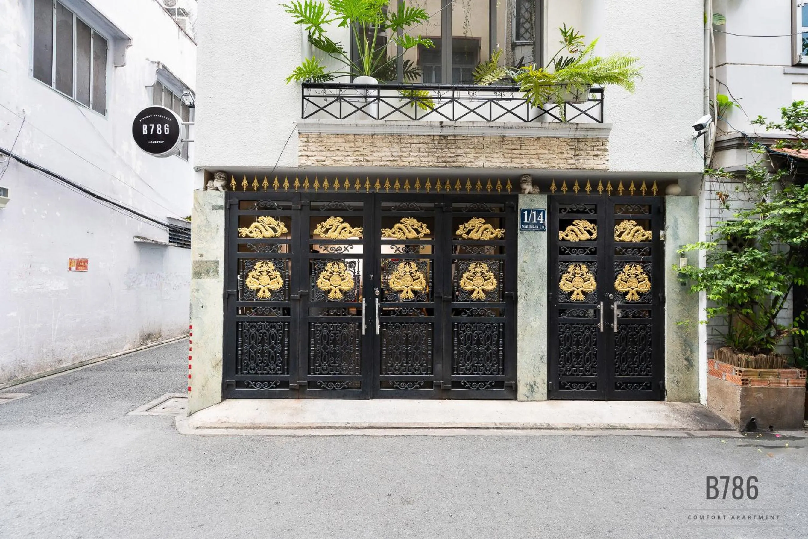 Property building in B786 Airport Apartment