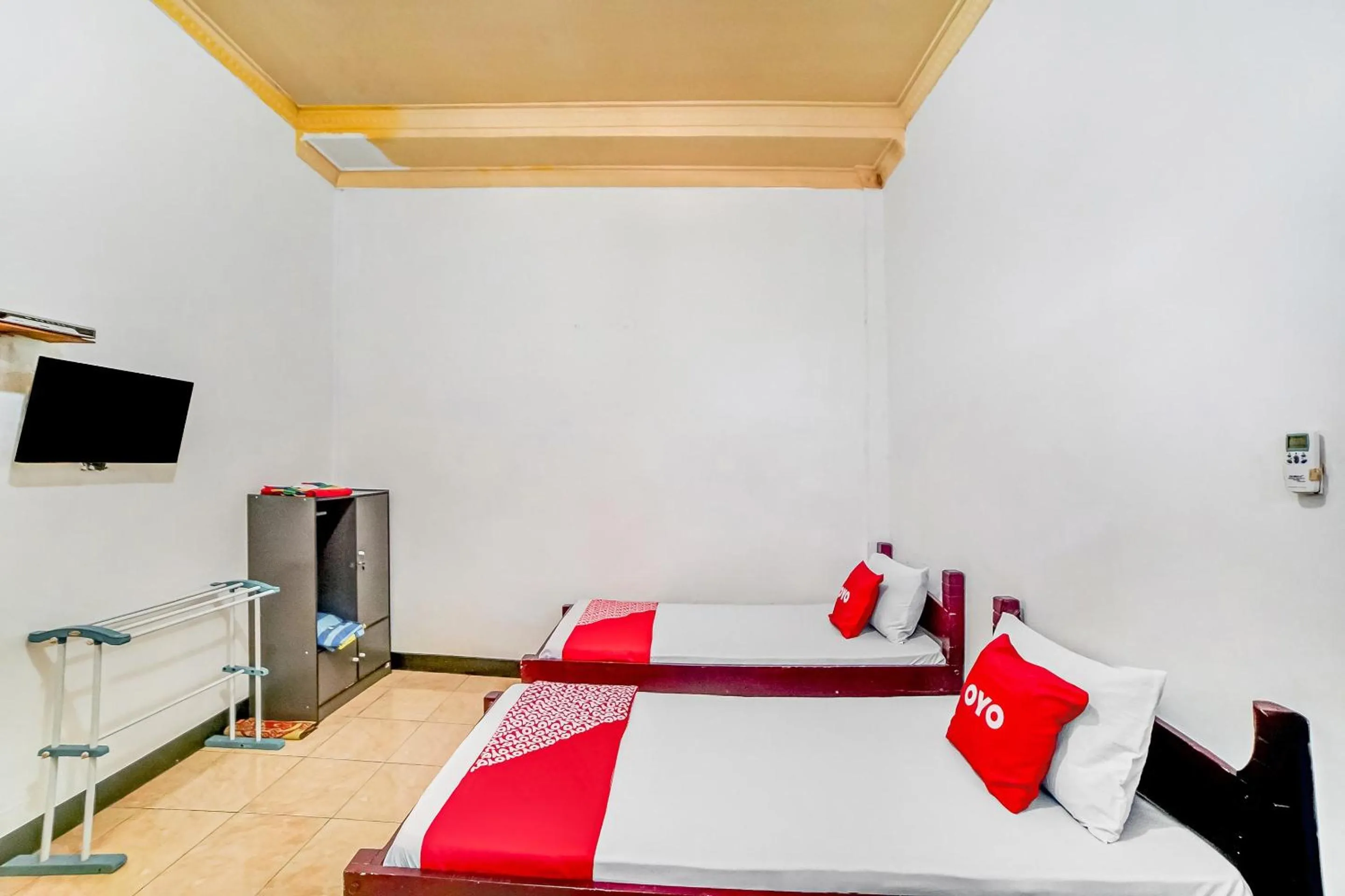 Bedroom, Bed in Hotel O Anugrah