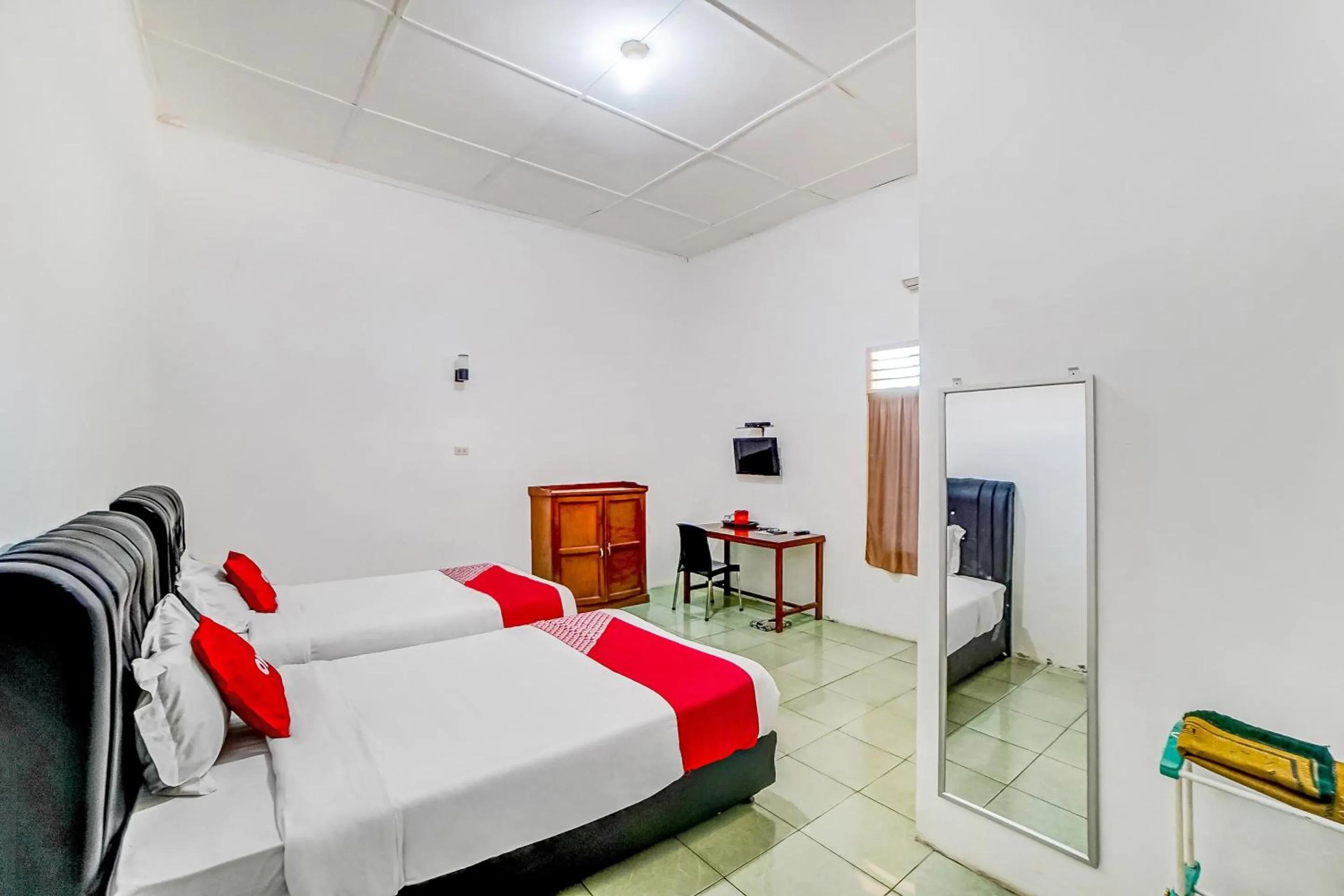 Bedroom, Bed in Hotel O Anugrah