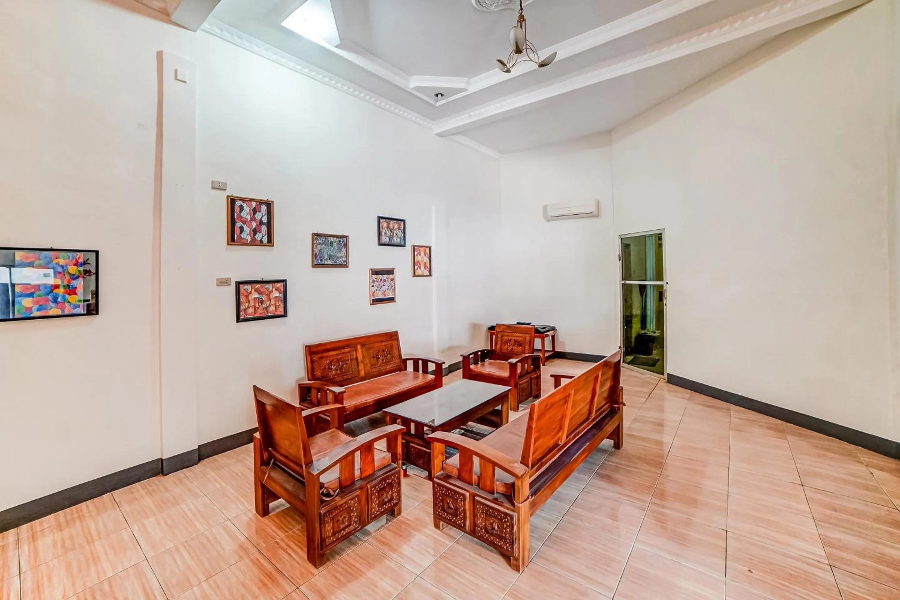 Lobby or reception in Hotel O Anugrah