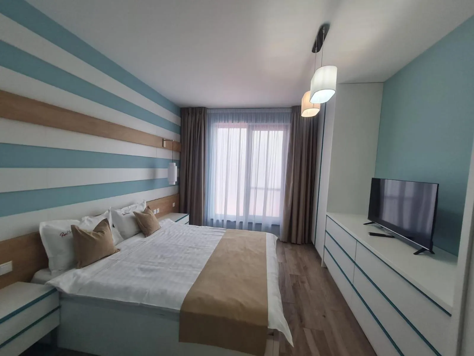 Bed in ResHome Apartments&Rooms