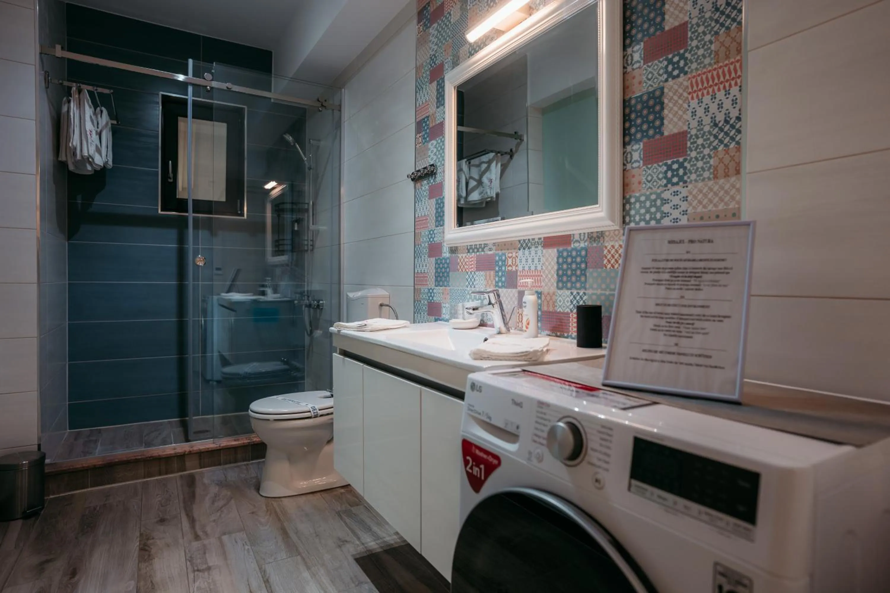 Shower in ResHome Apartments&Rooms