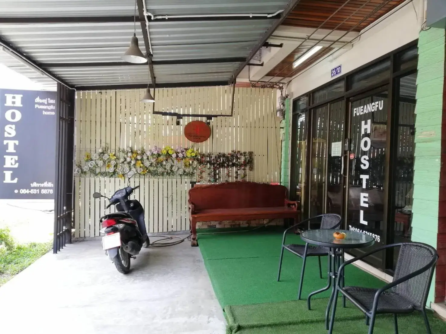 Triple Room in Fueangfu Home Hostel Triple Room in Fueangfu Home Hostel