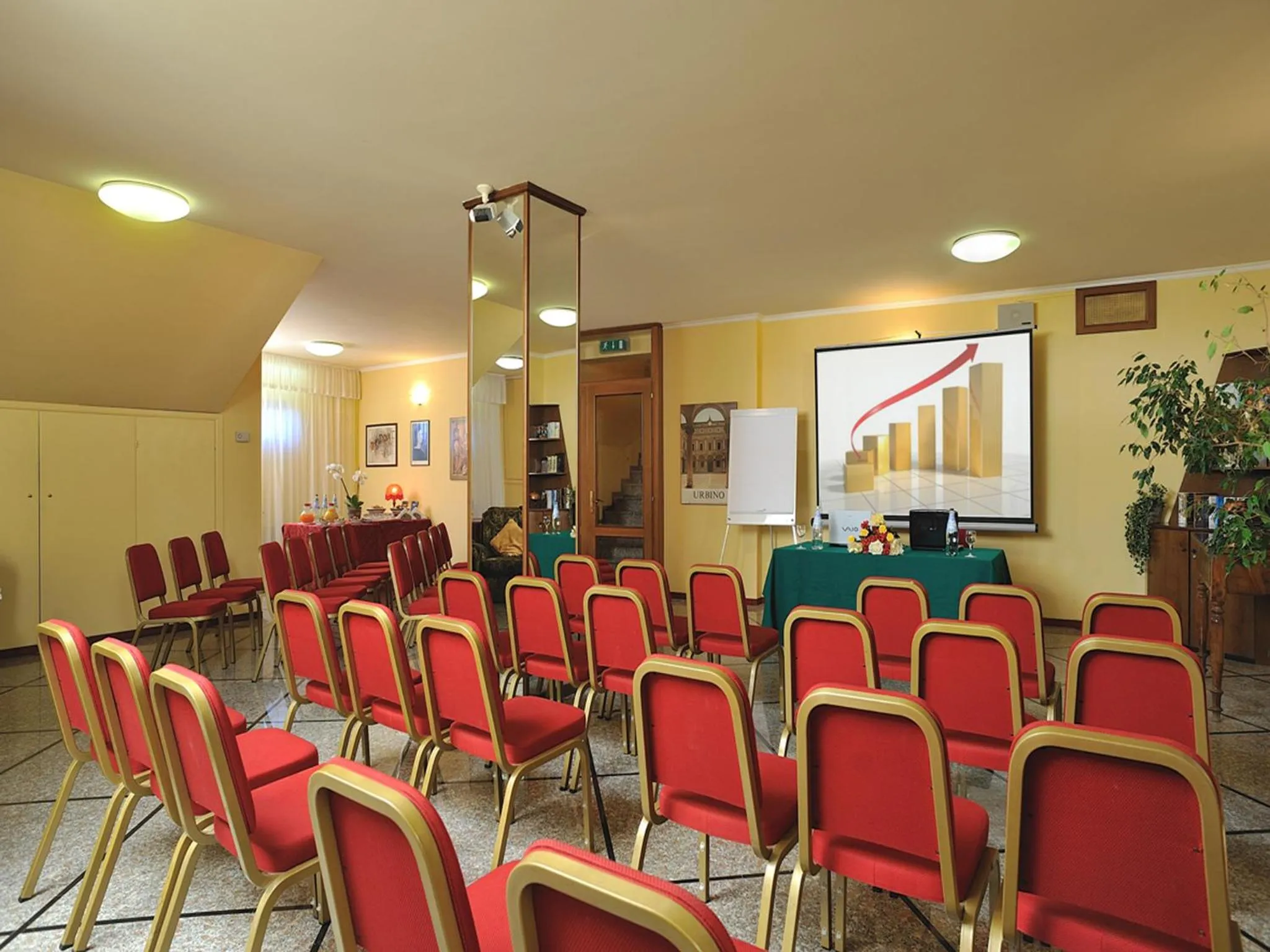 Business facilities in Hotel Bonconte