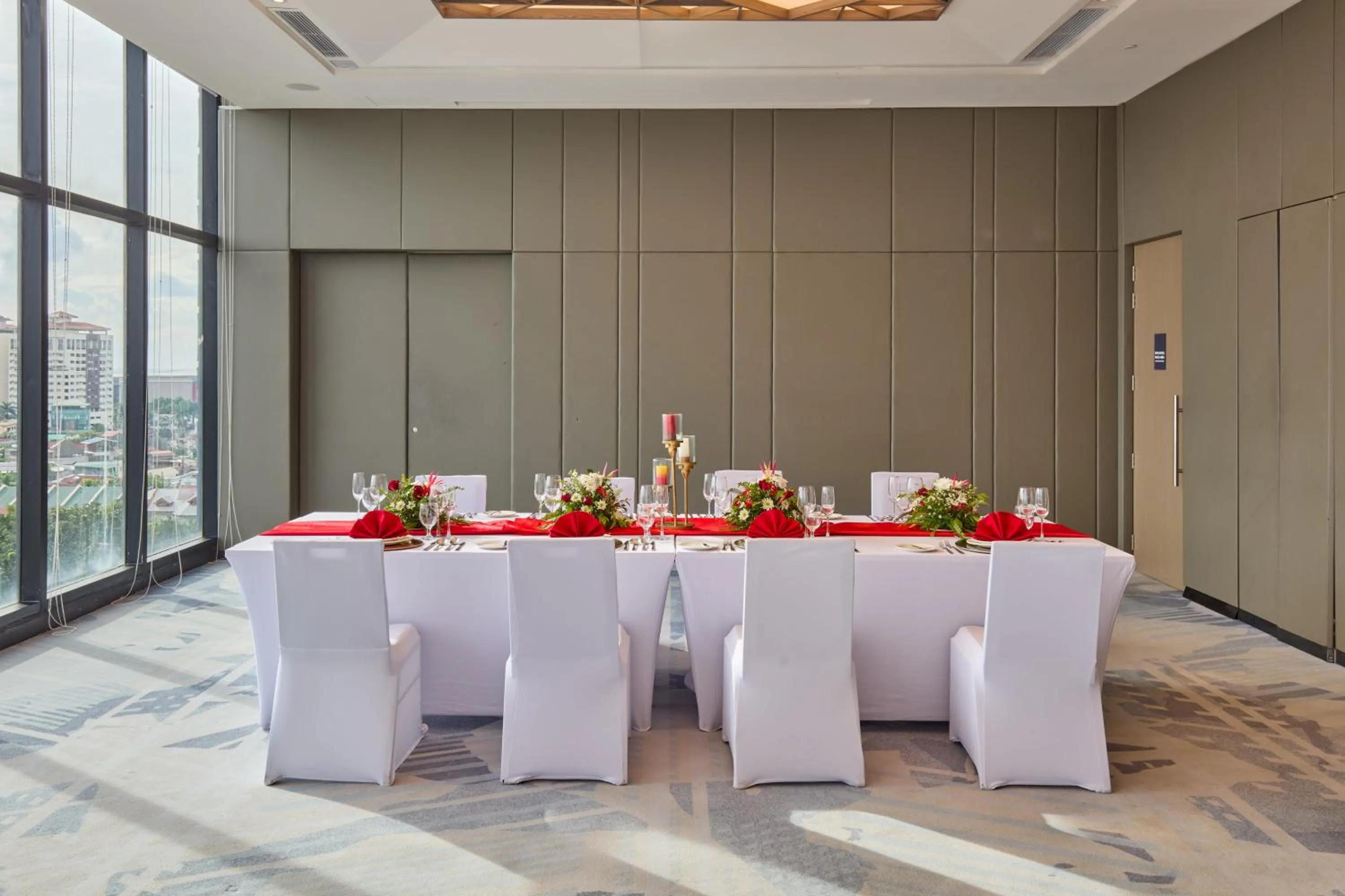 Banquet/Function facilities in Holiday Inn Cebu City by IHG