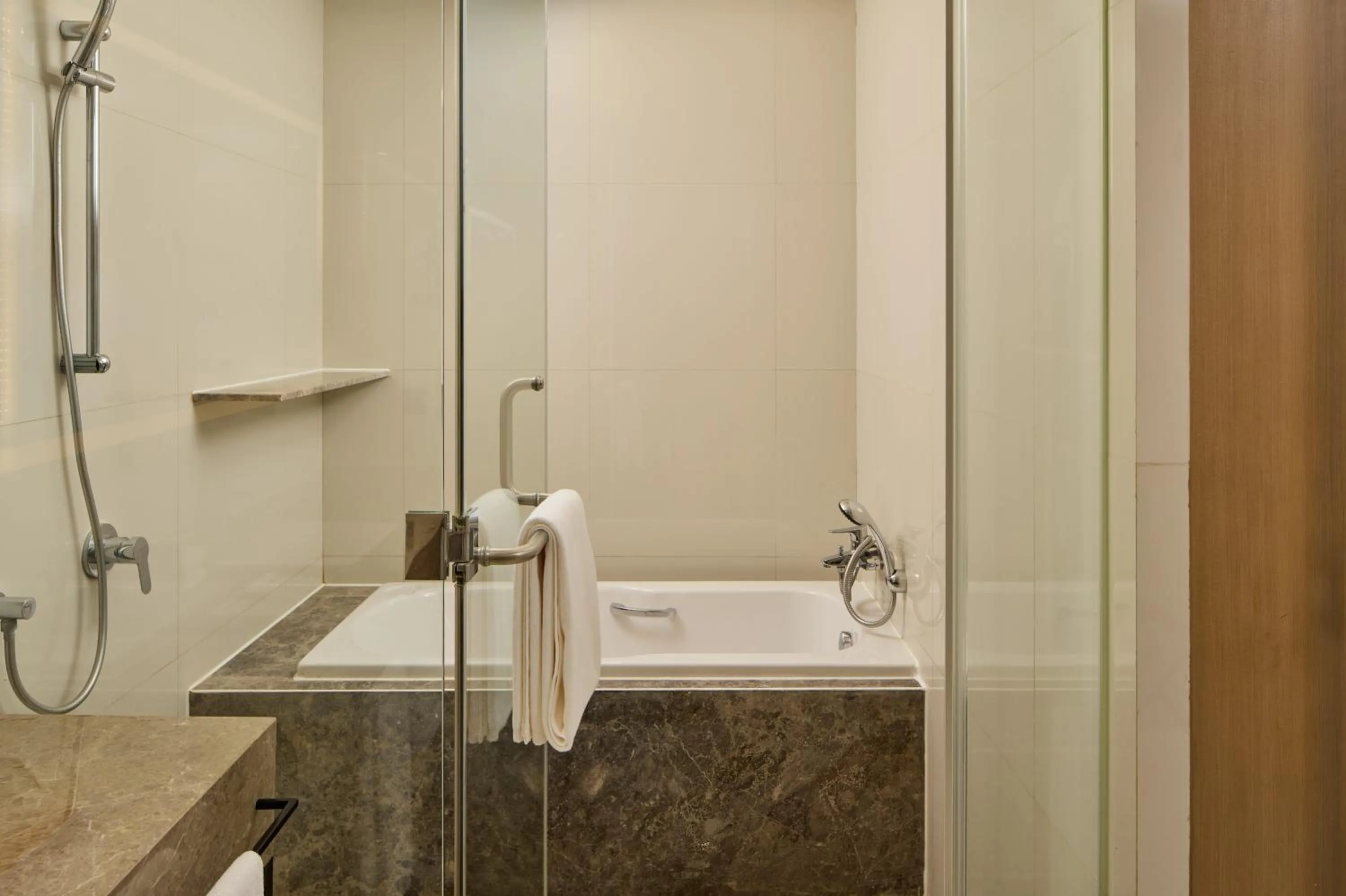 Holiday Inn Cebu City by IHG