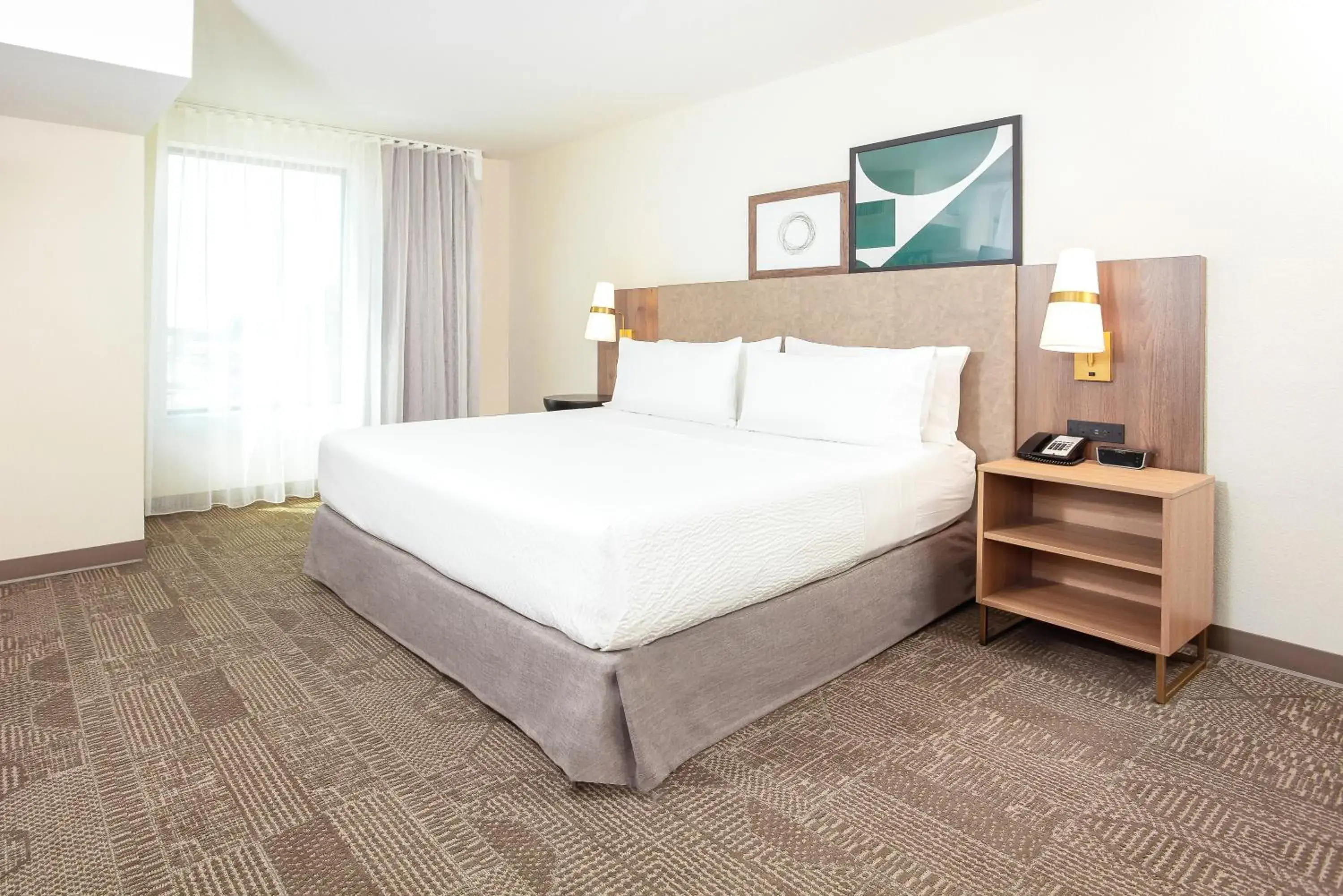 Bed in Staybridge Suites - San Bernardino - Loma Linda Bed in Staybridge Suites - San Bernardino - Loma Linda