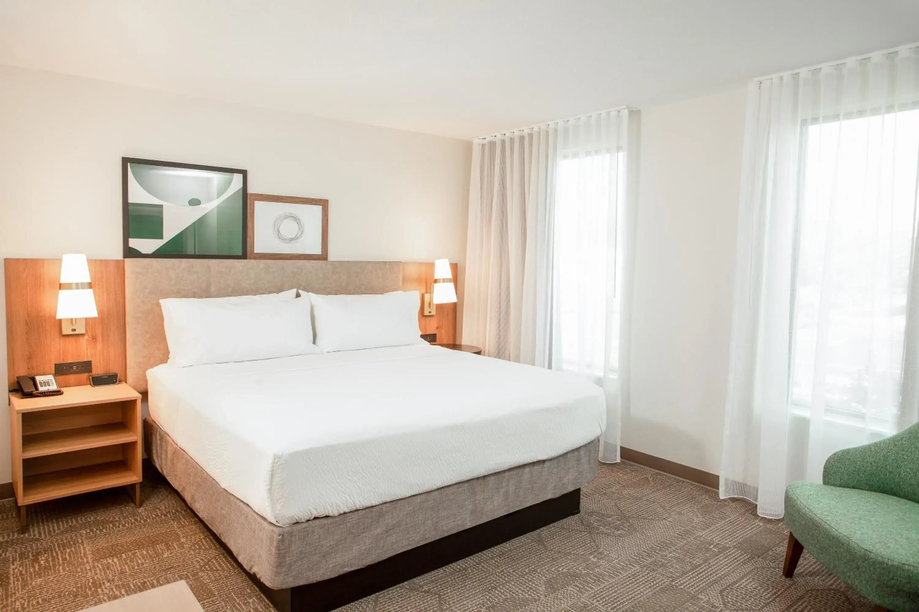 Bed in Staybridge Suites - San Bernardino - Loma Linda Bed in Staybridge Suites - San Bernardino - Loma Linda