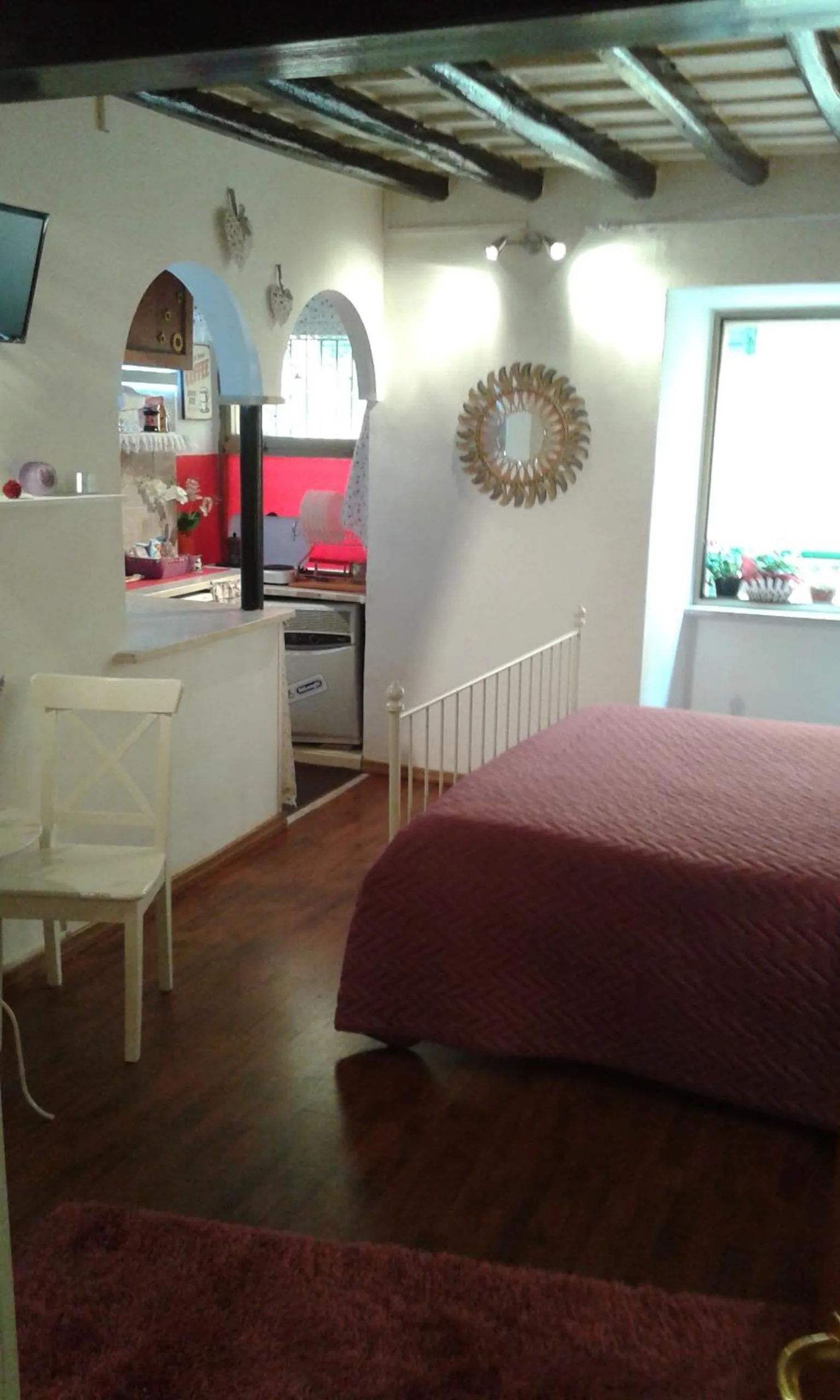 Decorative detail, Bed in Vesta Domus