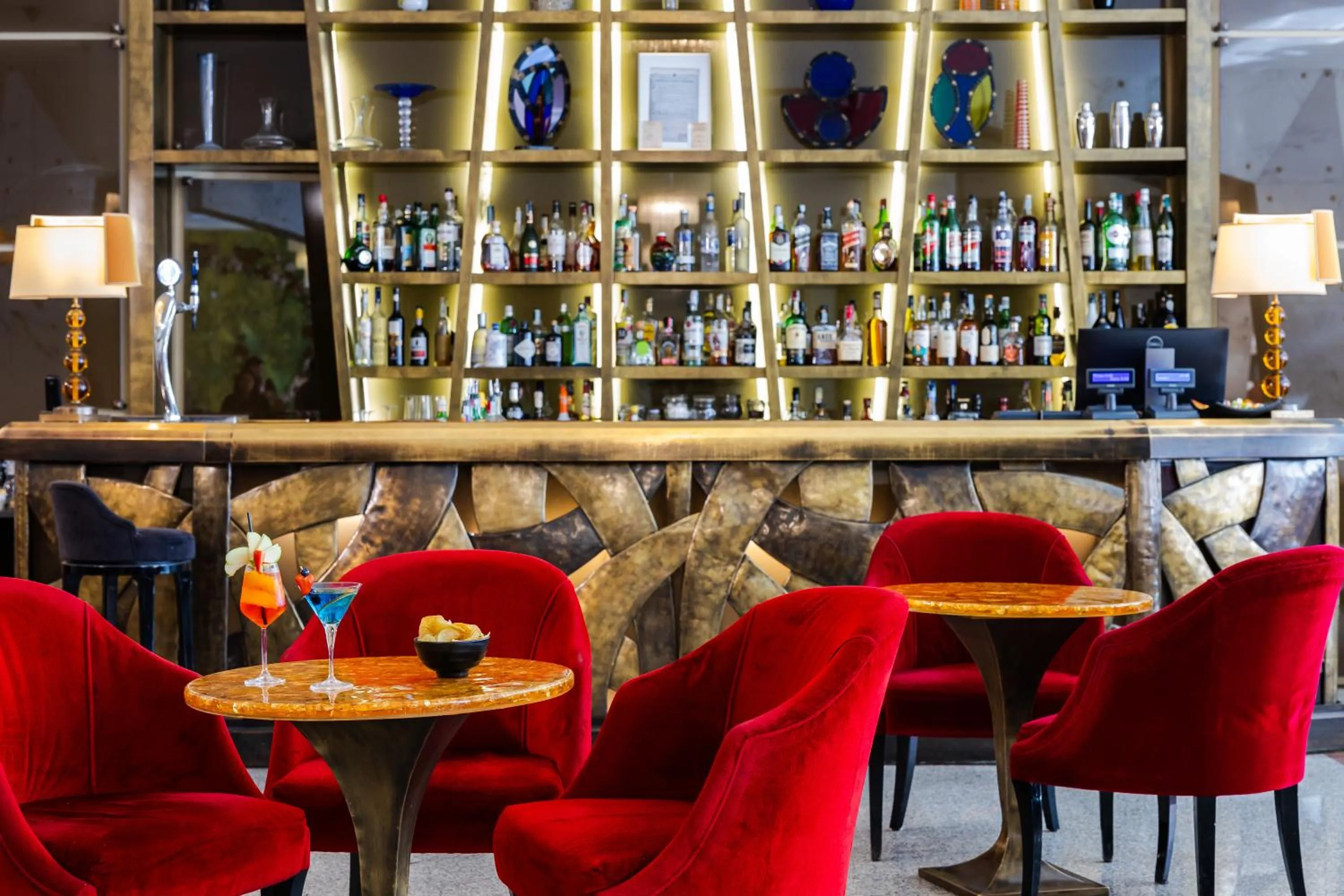 Lounge or bar in FH55 Grand Hotel Palatino