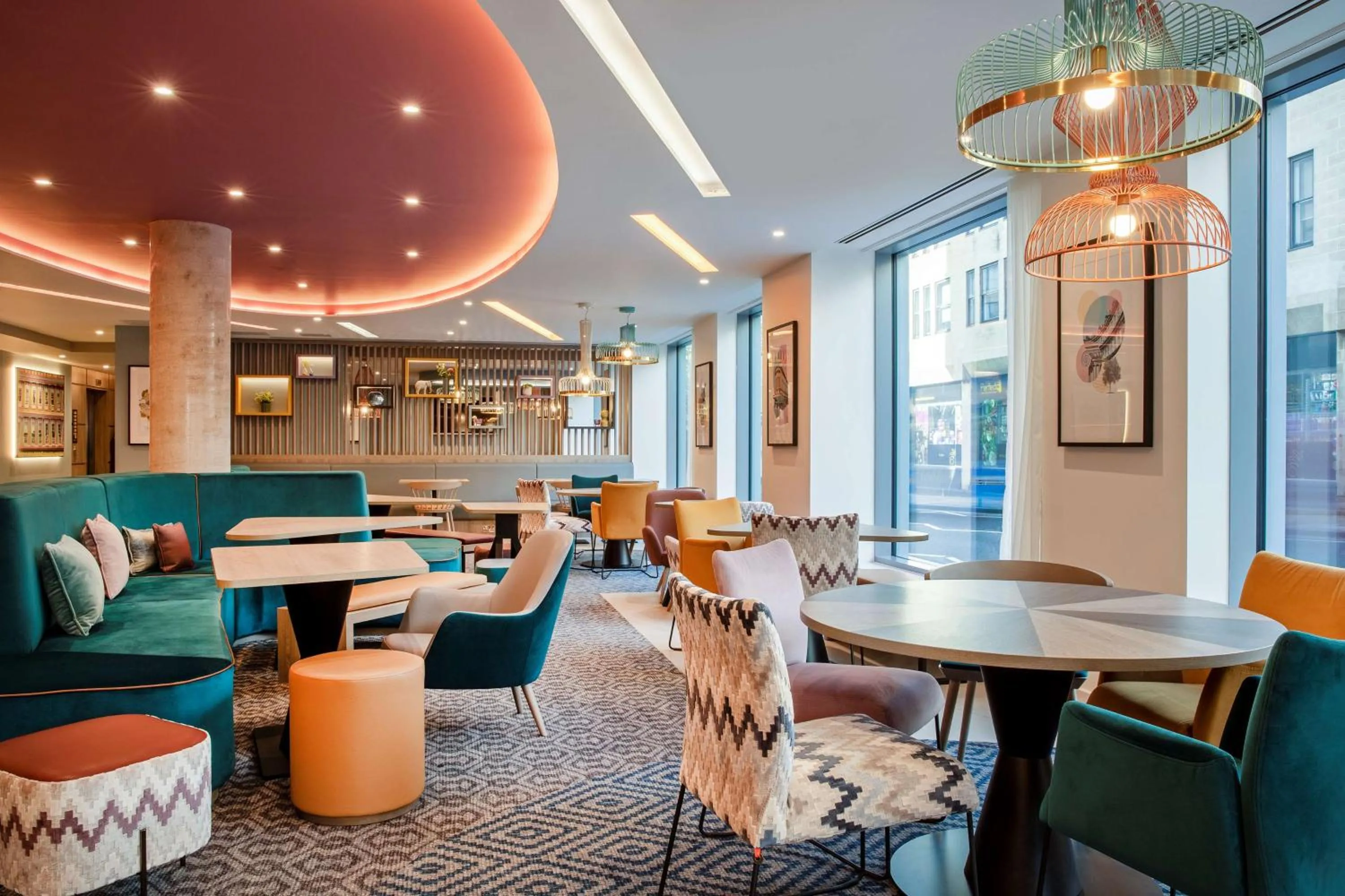 Lobby or reception in Hampton By Hilton Bath City