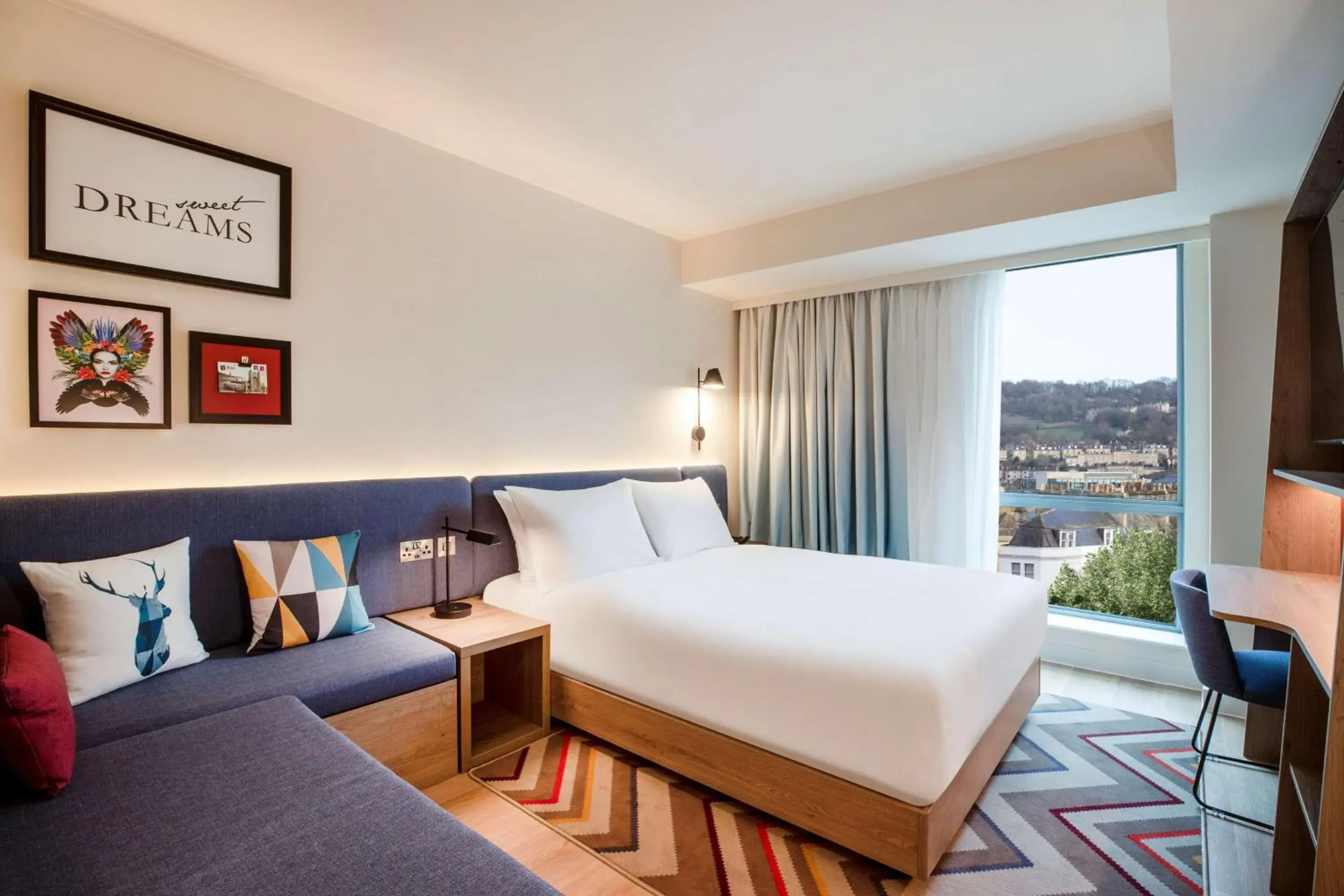 Bed in Hampton By Hilton Bath City Bed in Hampton By Hilton Bath City