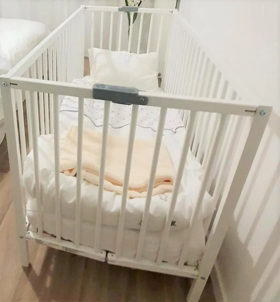 cot, Bed in Sublime Appartemt 5 min Disneyland/Vallée Village/Val d'europe