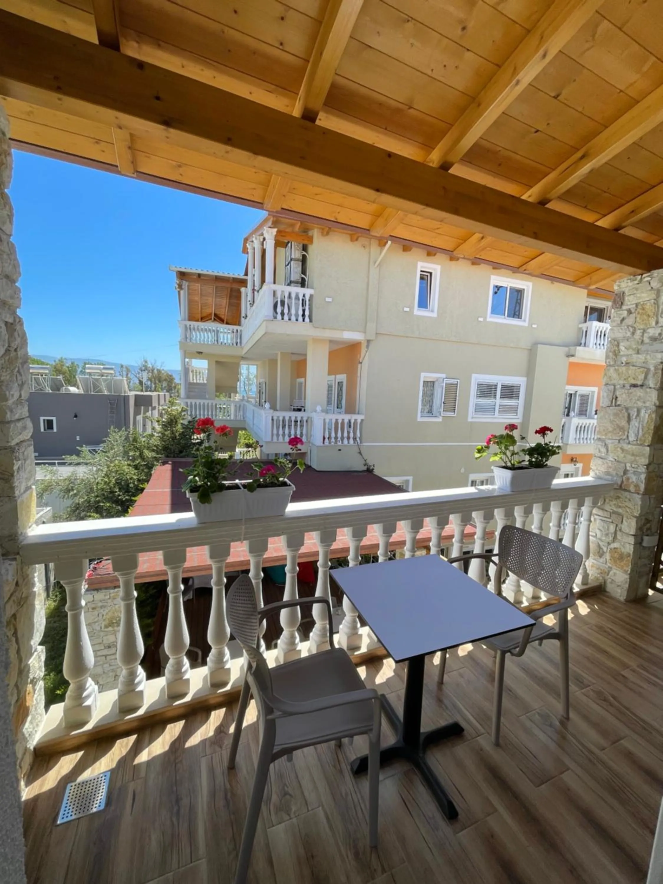 Property building in Arial Penthouse Suites