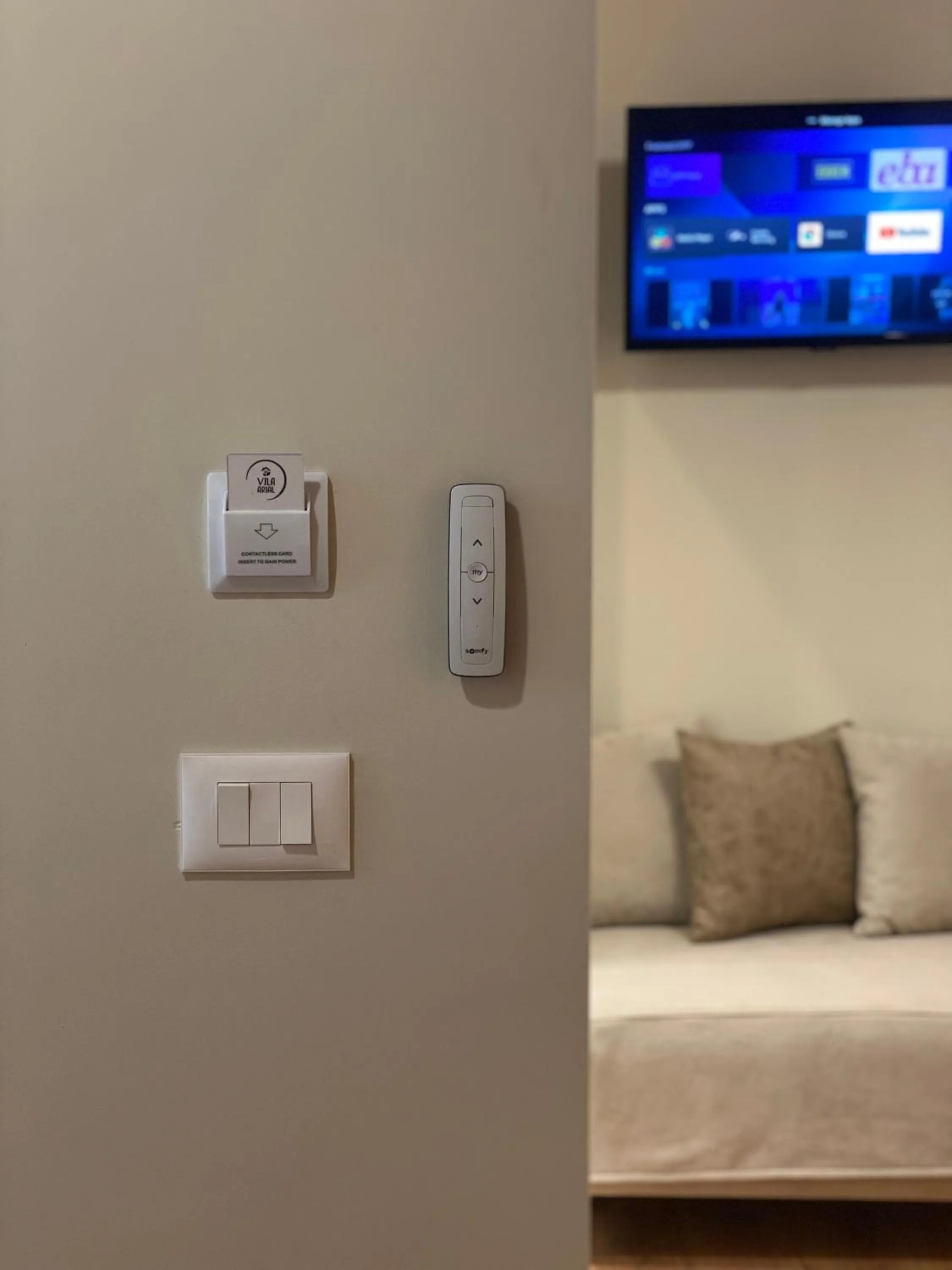 Bed in Arial Penthouse Suites