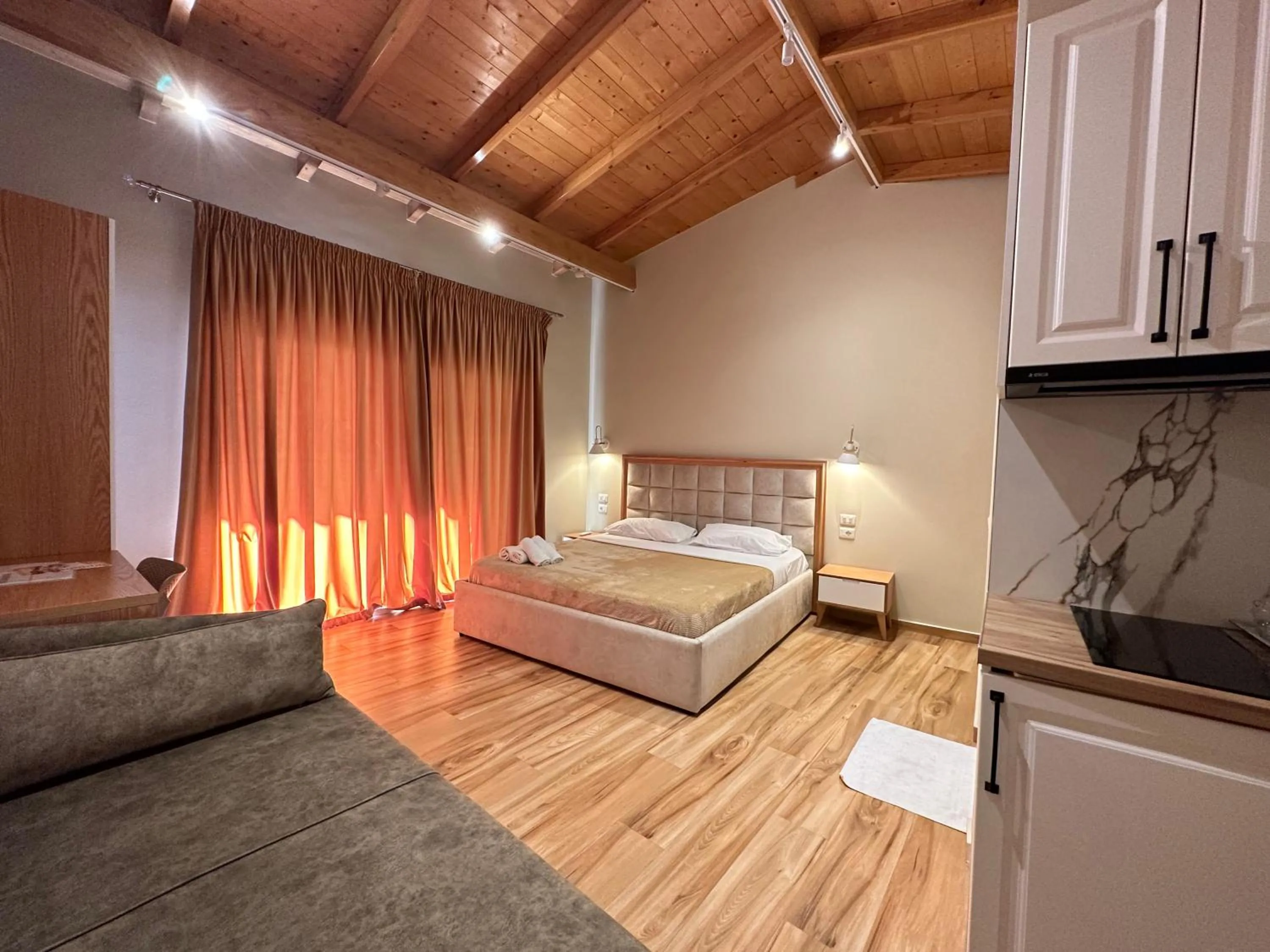 Bed in Arial Penthouse Suites