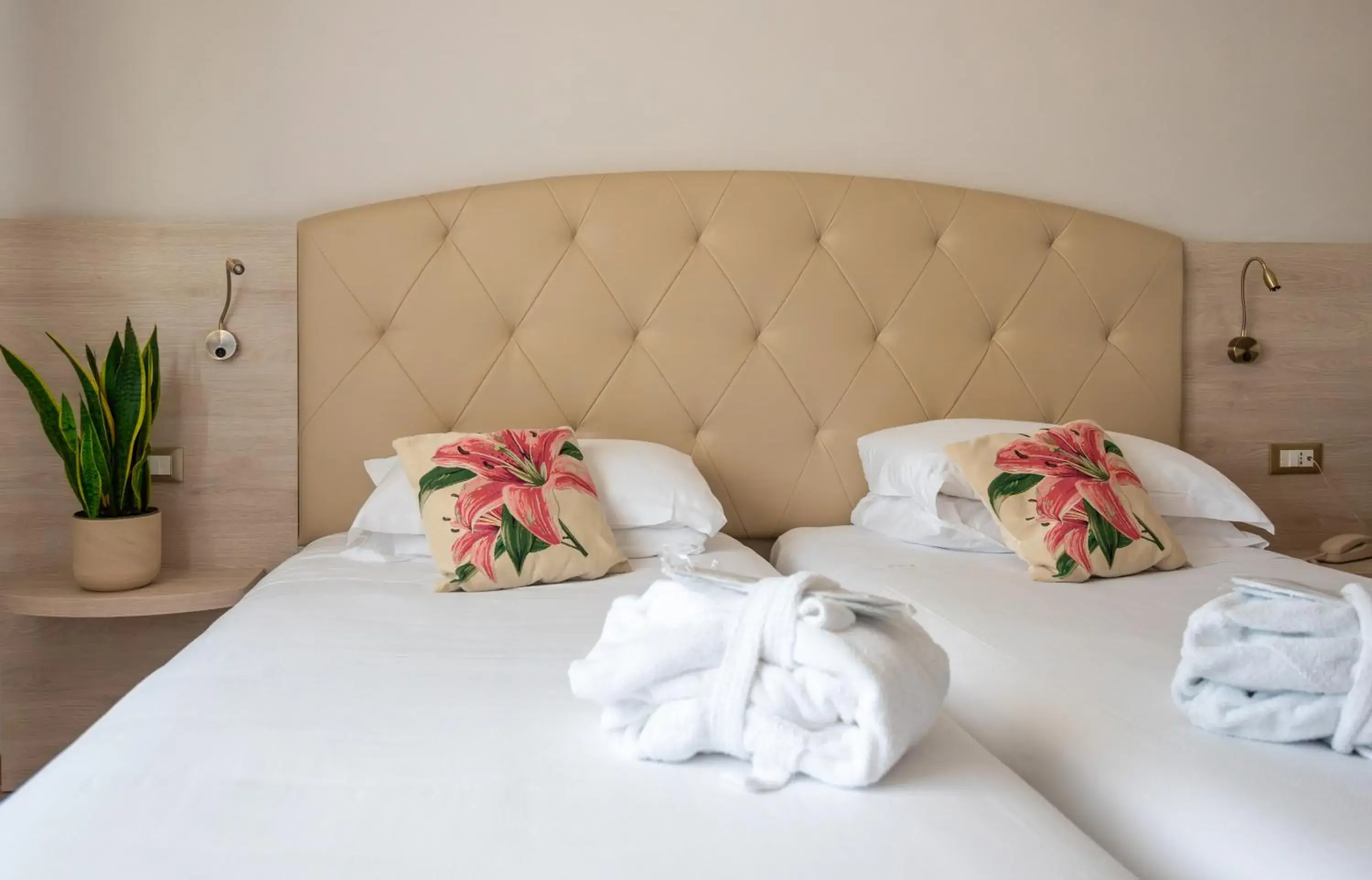 Bedroom, Bed in Hotel Castello Artemide Congressi Bedroom, Bed in Hotel Castello Artemide Congressi