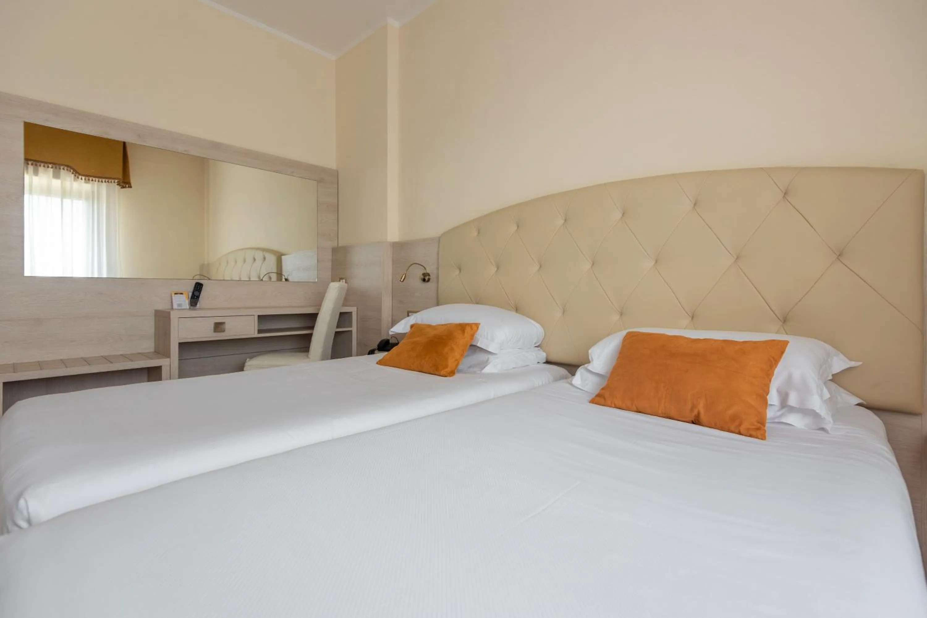 Bedroom, Bed in Hotel Castello Artemide Congressi