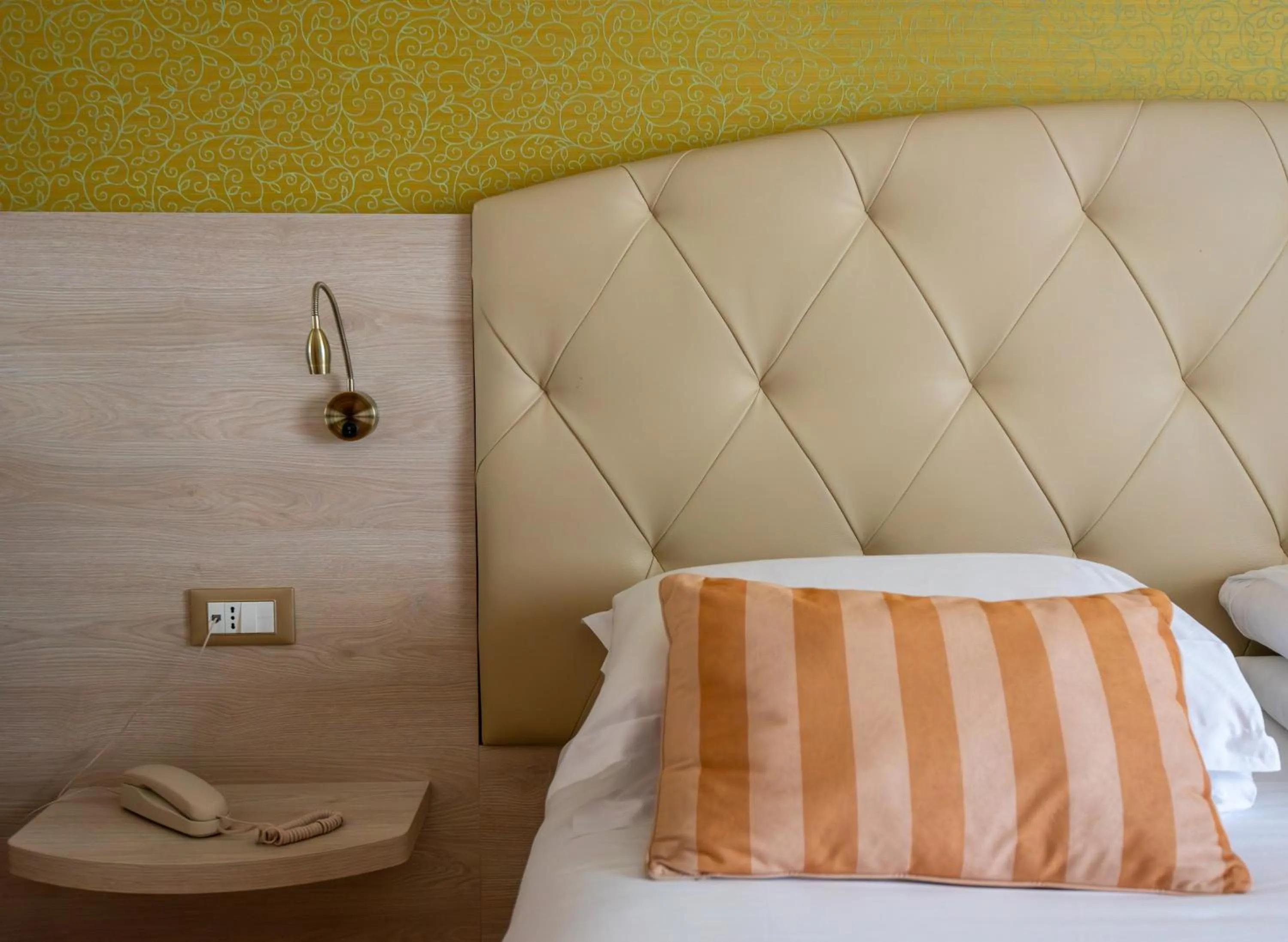 Photo of the whole room, Bed in Hotel Castello Artemide Congressi