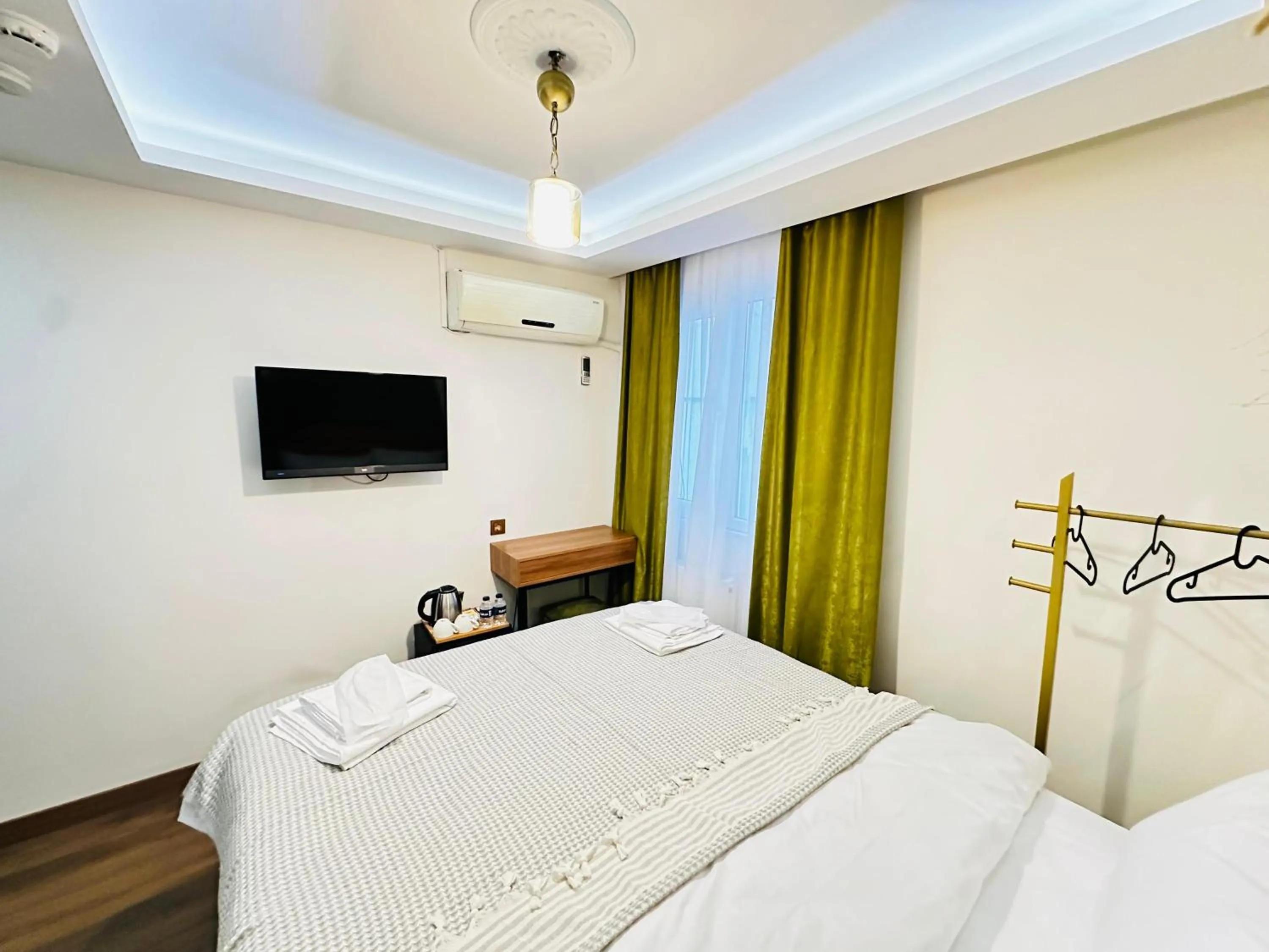 Bed in Malakat Istanbul Hotel & Spa